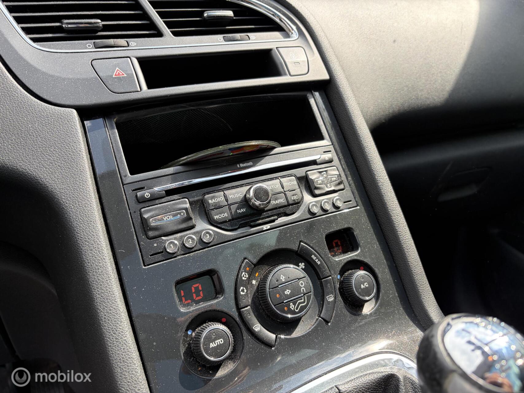 Foto van Peugeot 5008