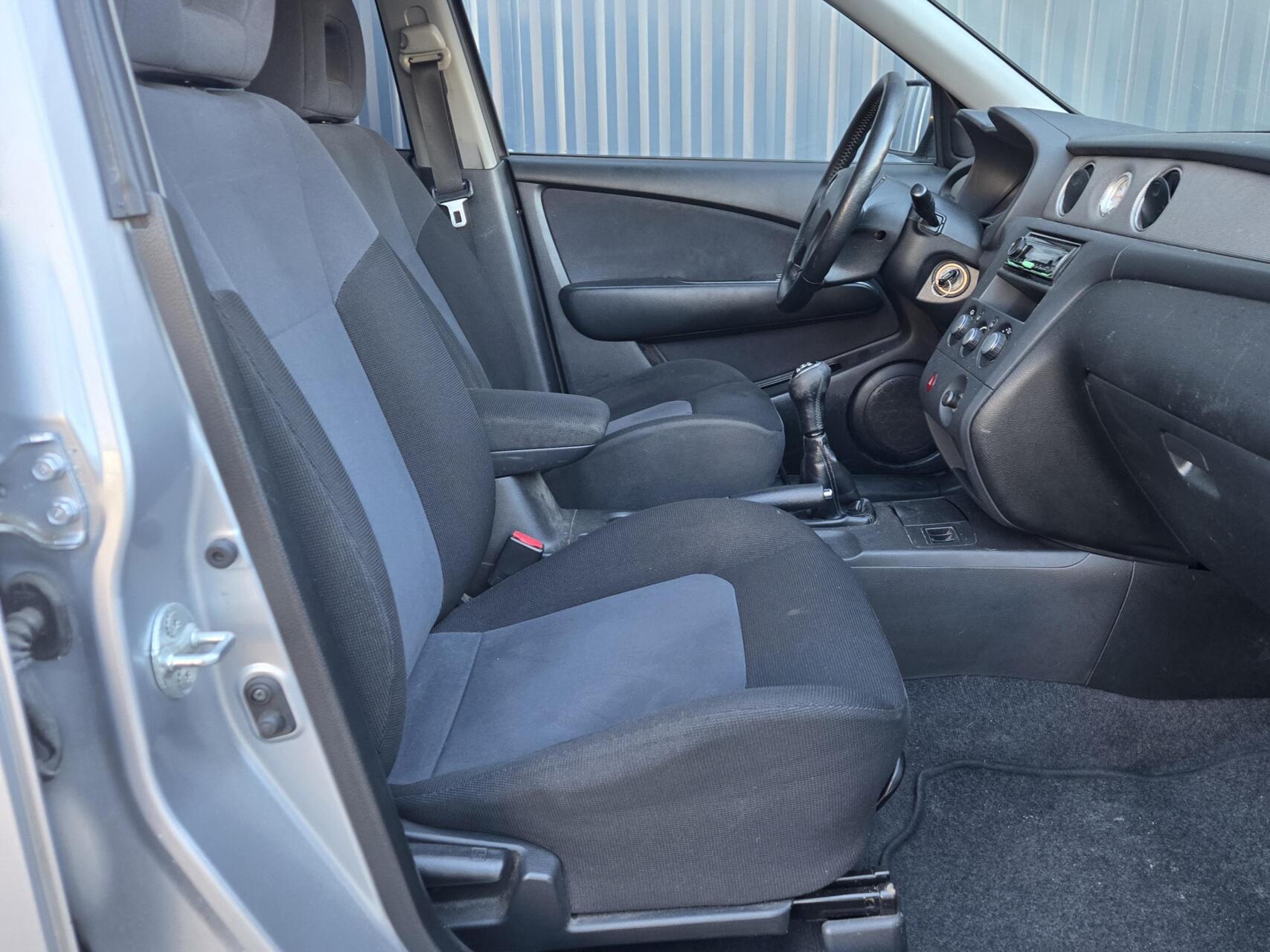 Foto van Mitsubishi Mitsubishi Outlander