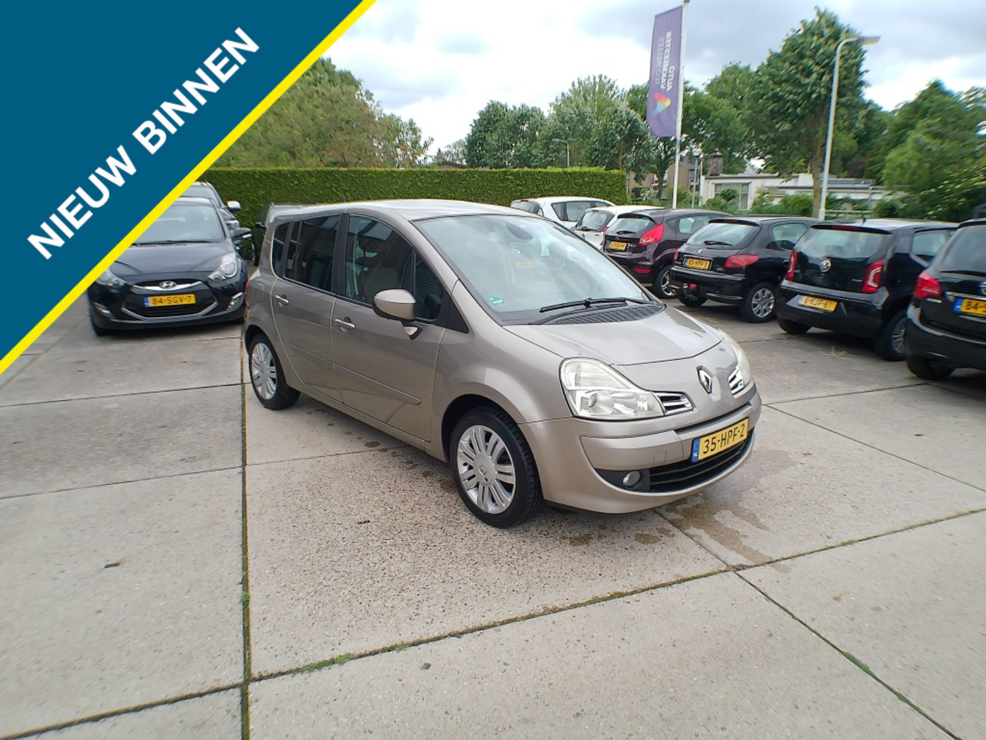 Renault Modus 1.2 TCE Dynamique (nieuwe distributieriem) 2009 - voorkant
