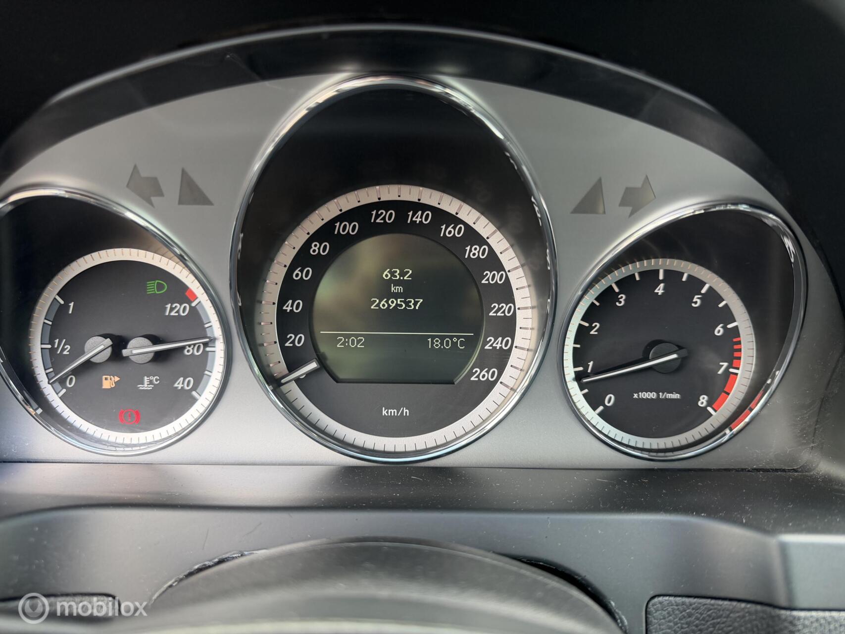 Foto van Mercedes-Benz C 180 Kompressor
