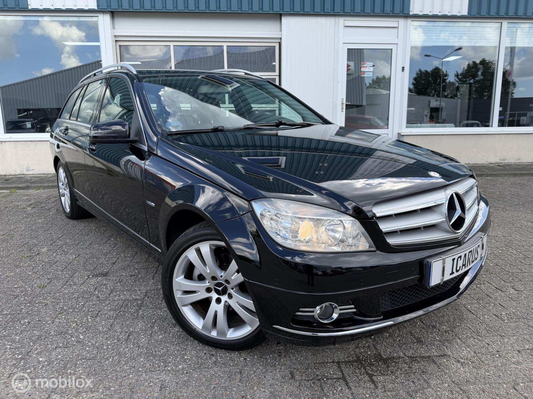 Foto van Mercedes-Benz C 180 Kompressor