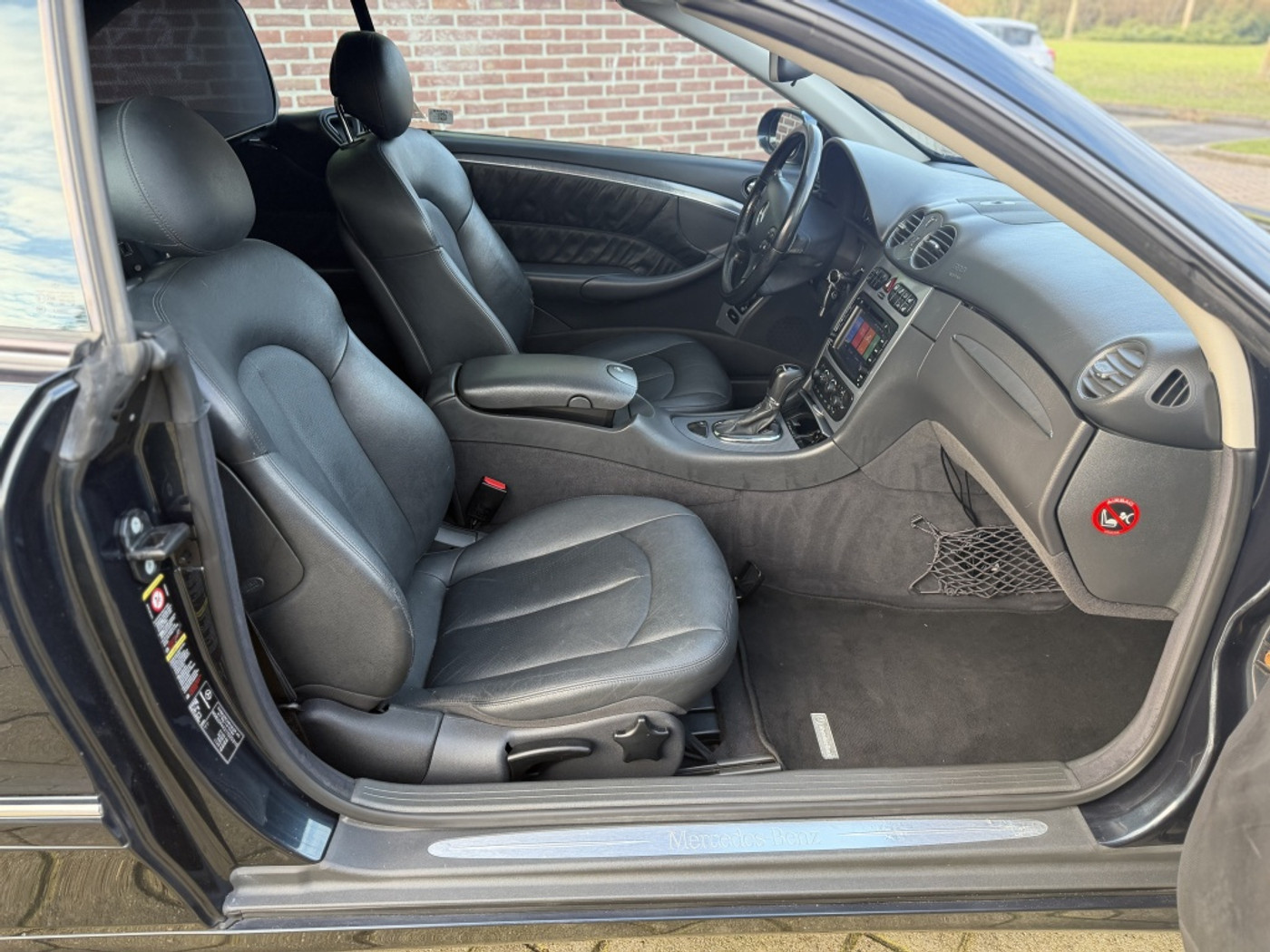 Foto van Mercedes-Benz CLK 200 Kompressor