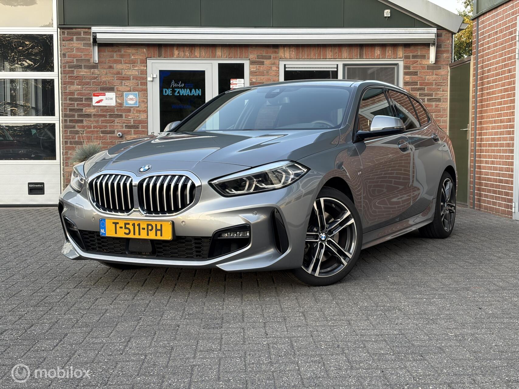 BMW 120i 120i HiFi M-Sport Edition 2023 - voorkant