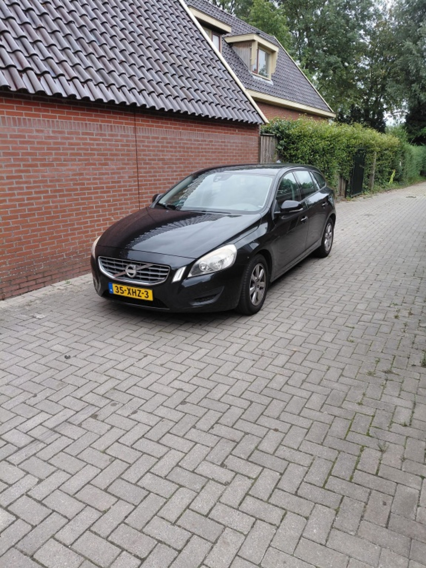 Volvo V60 1.6 T3 Kinetic 2012 - voorkant