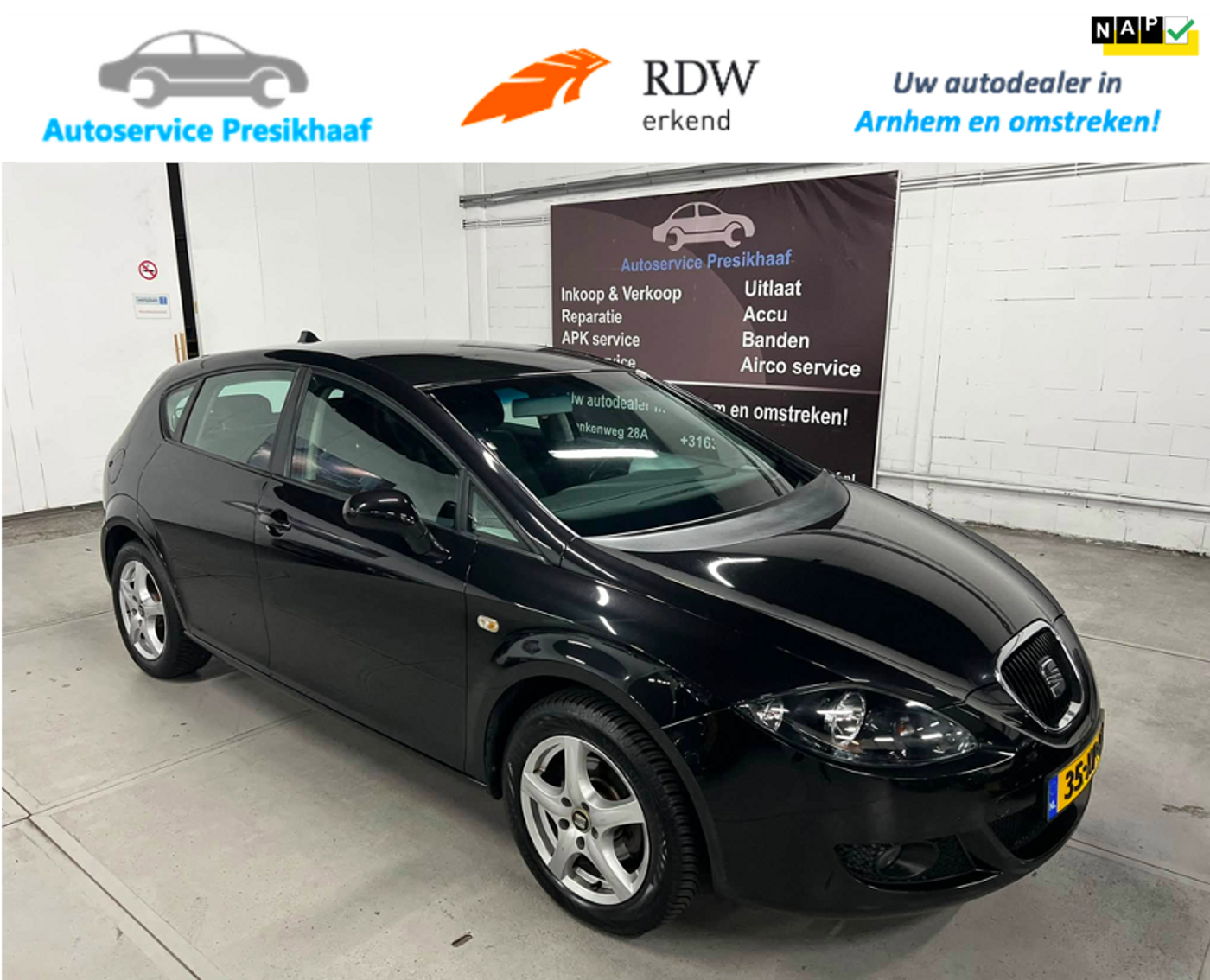 Seat Leon 1.6 Stylance CLIMATE CONTROL / NAP / LM VELGEN 2007 - voorkant