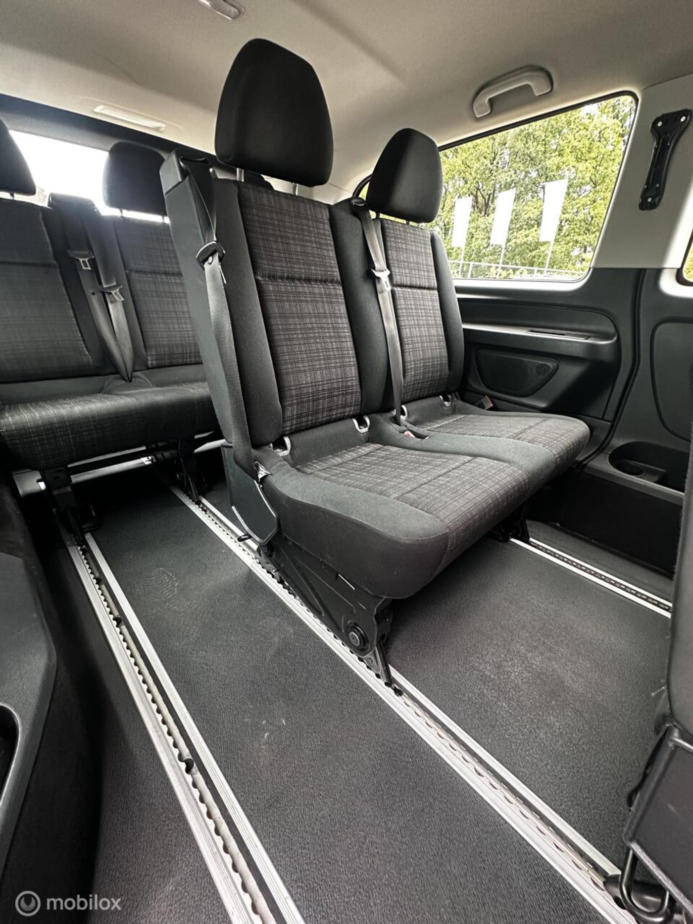 Foto van Mercedes-Benz Vito Tourer