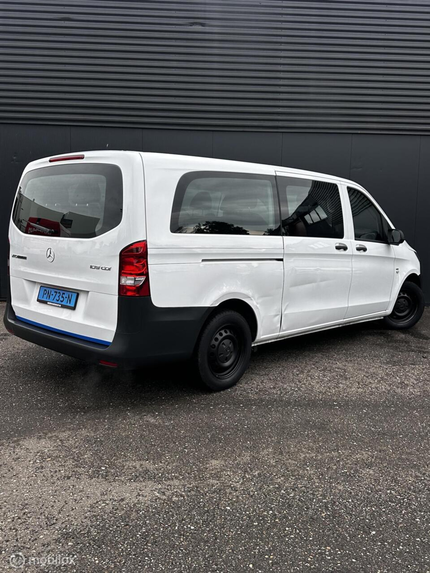 Foto van Mercedes-Benz Vito Tourer
