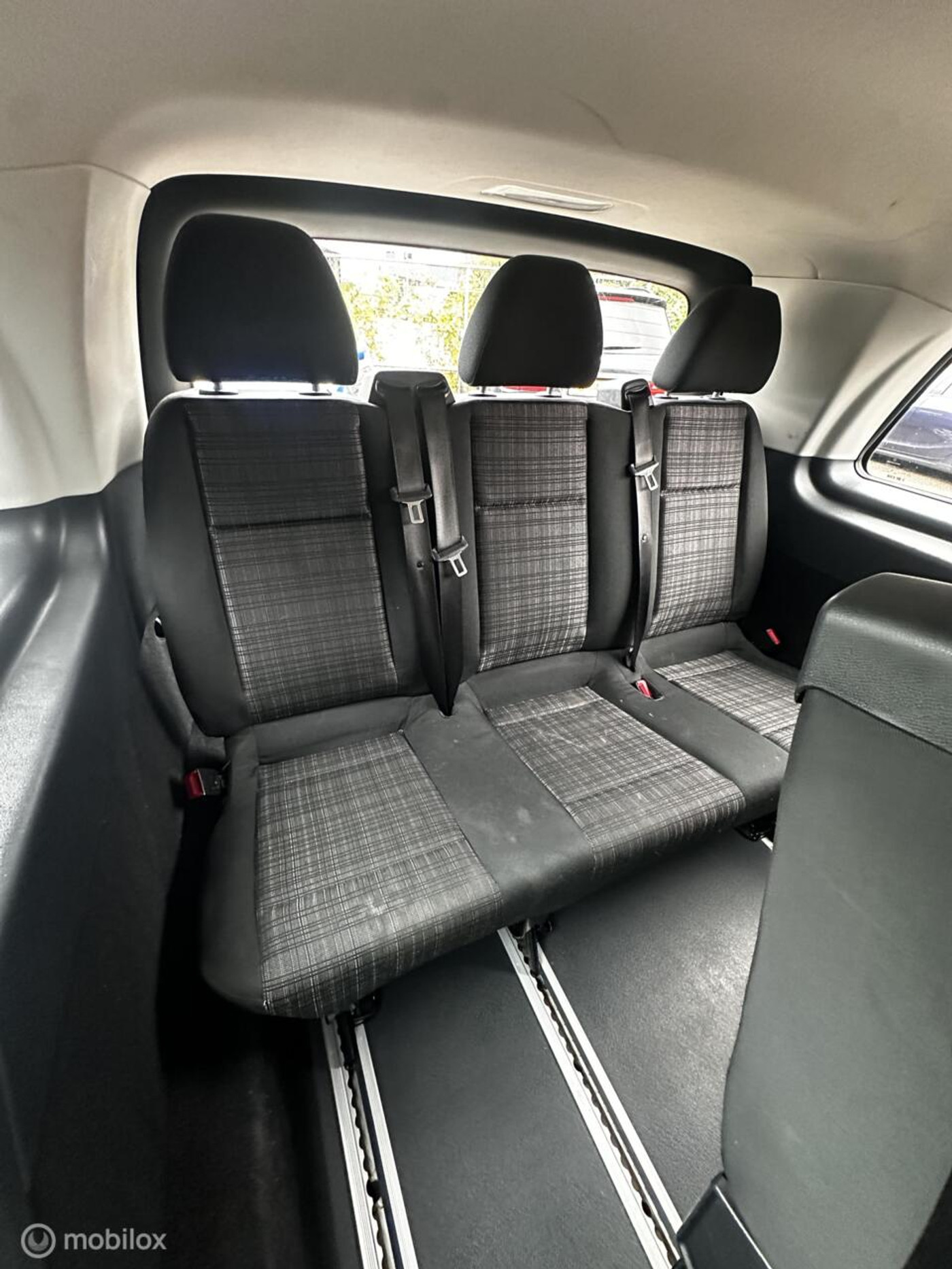 Foto van Mercedes-Benz Vito Tourer