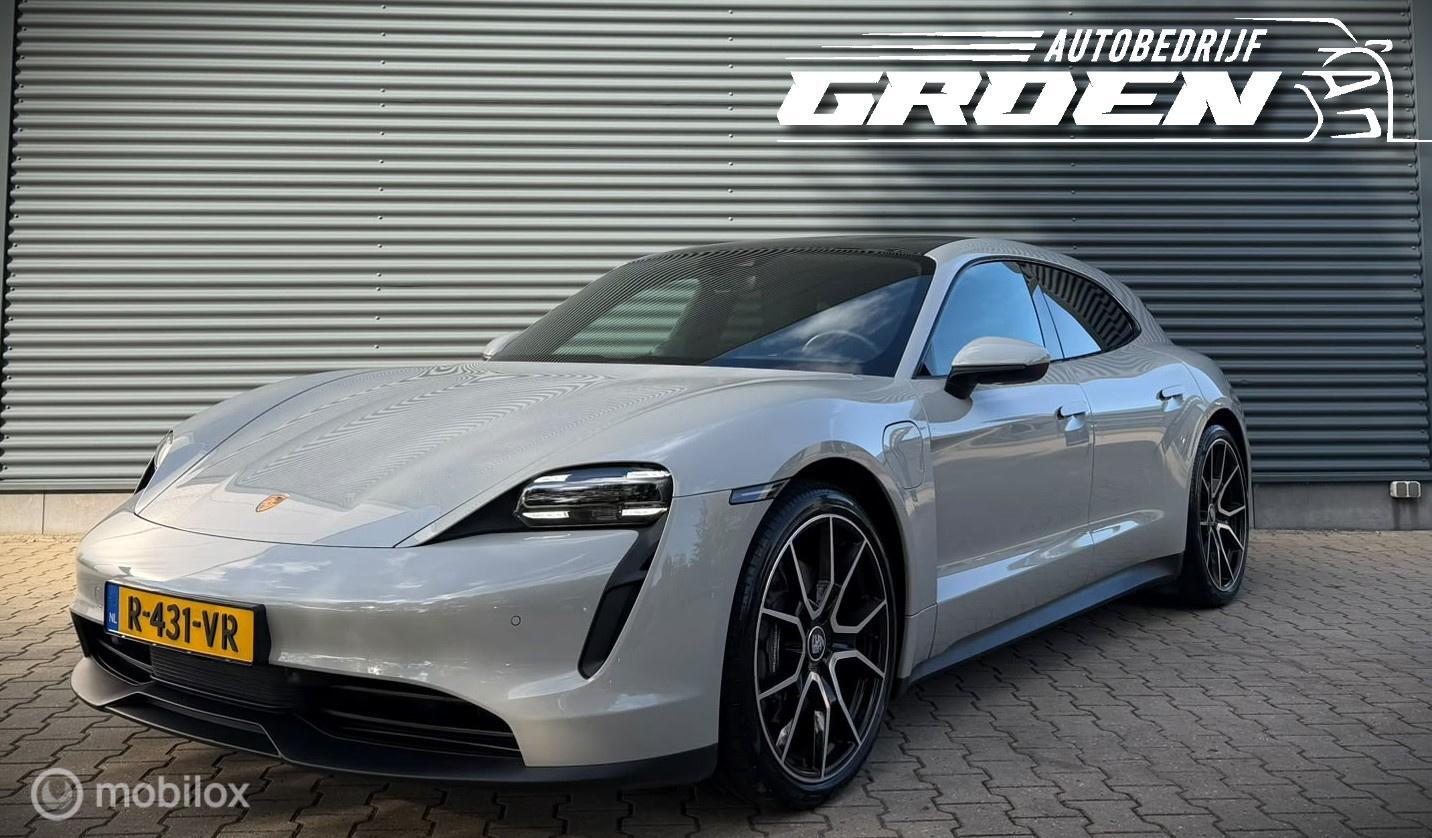 Foto van Porsche Taycan
