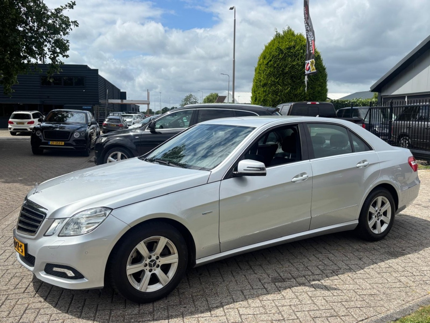 Foto van Mercedes-Benz E 200 Cgi