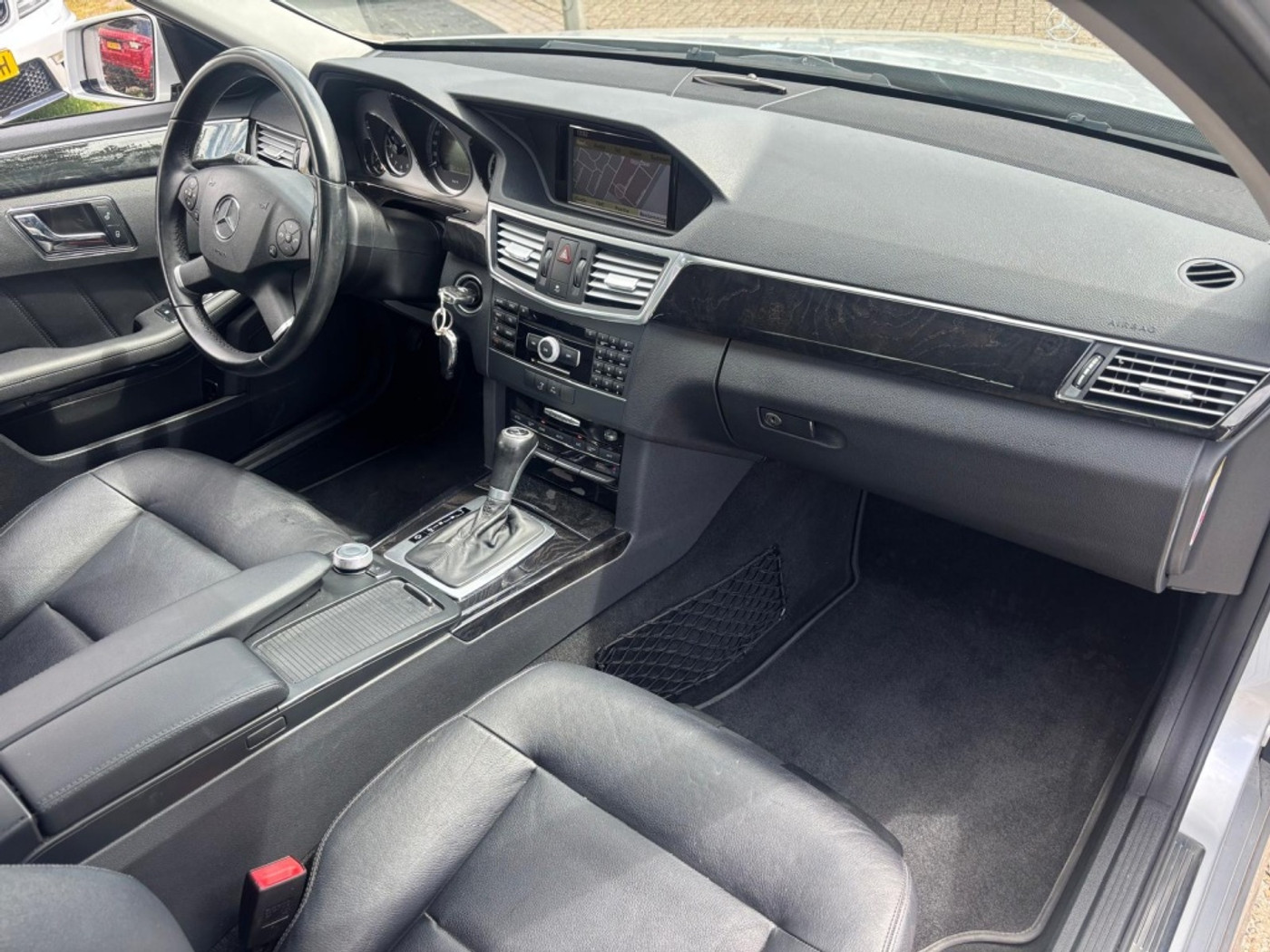 Foto van Mercedes-Benz E 200 Cgi