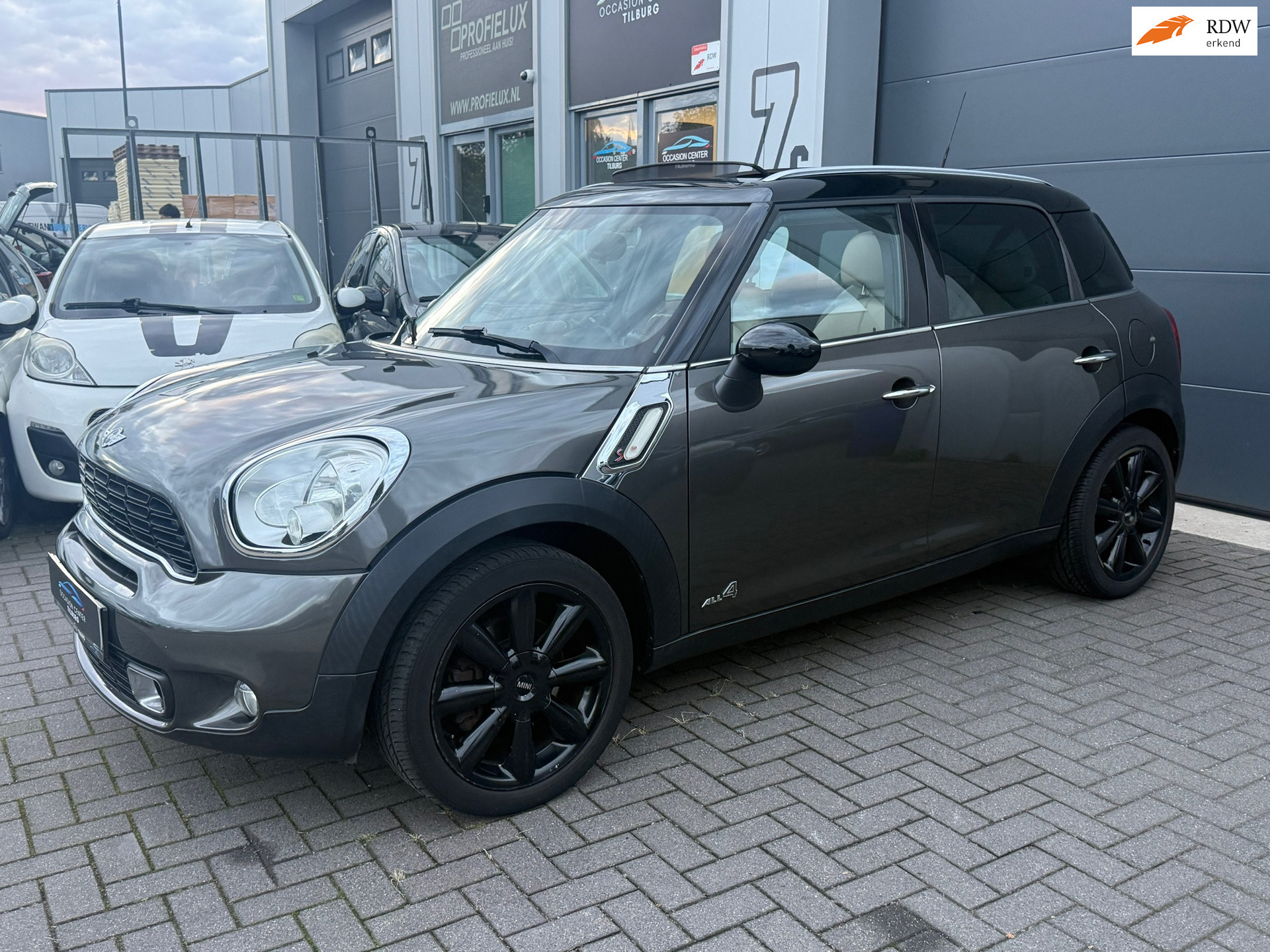 Mini Cooper S Countryman 1.6 Cooper S Chili ALL 4 PANO | PDC | CRUISE | 2012 - voorkant