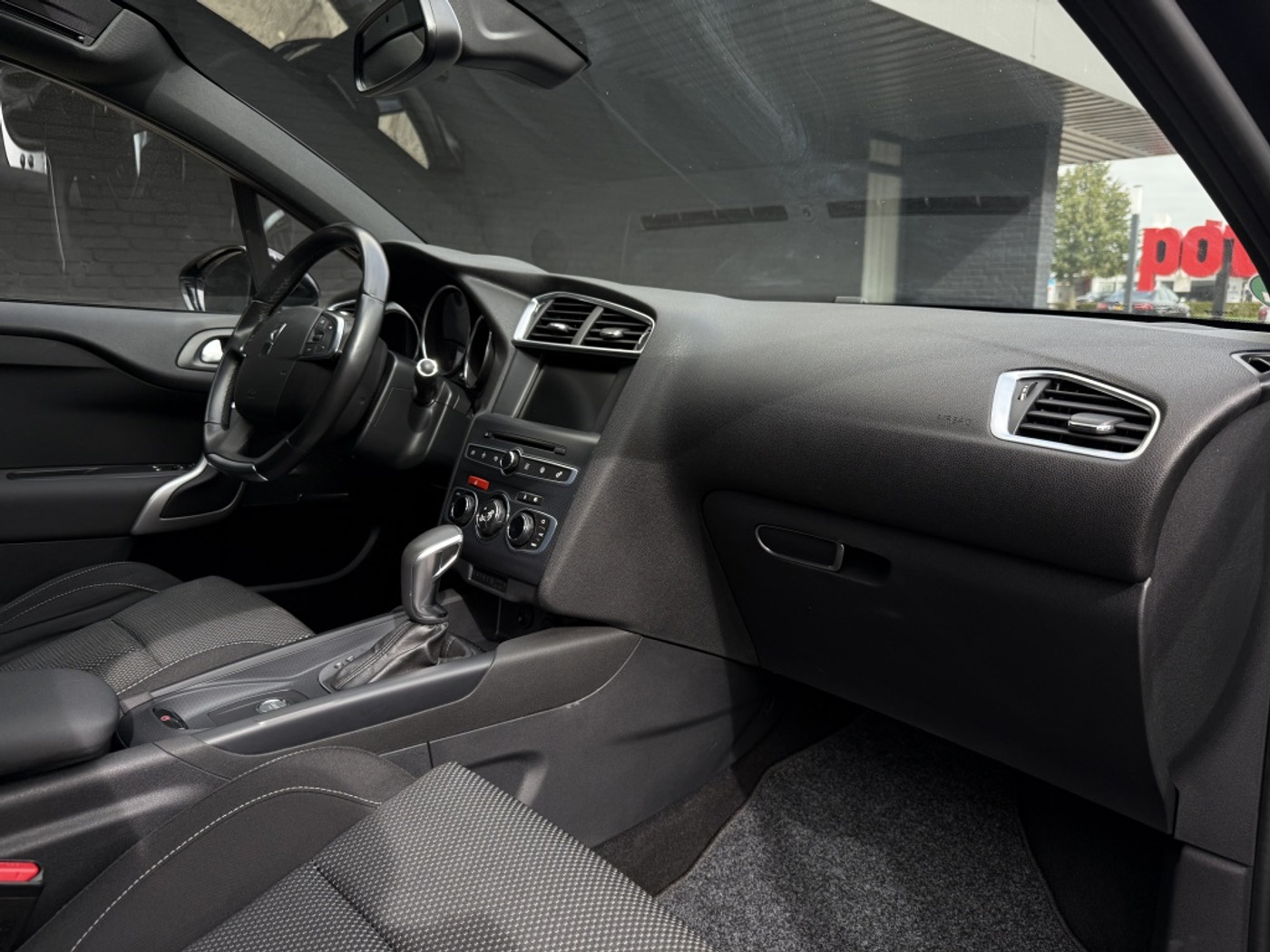 Foto van DS DS 4