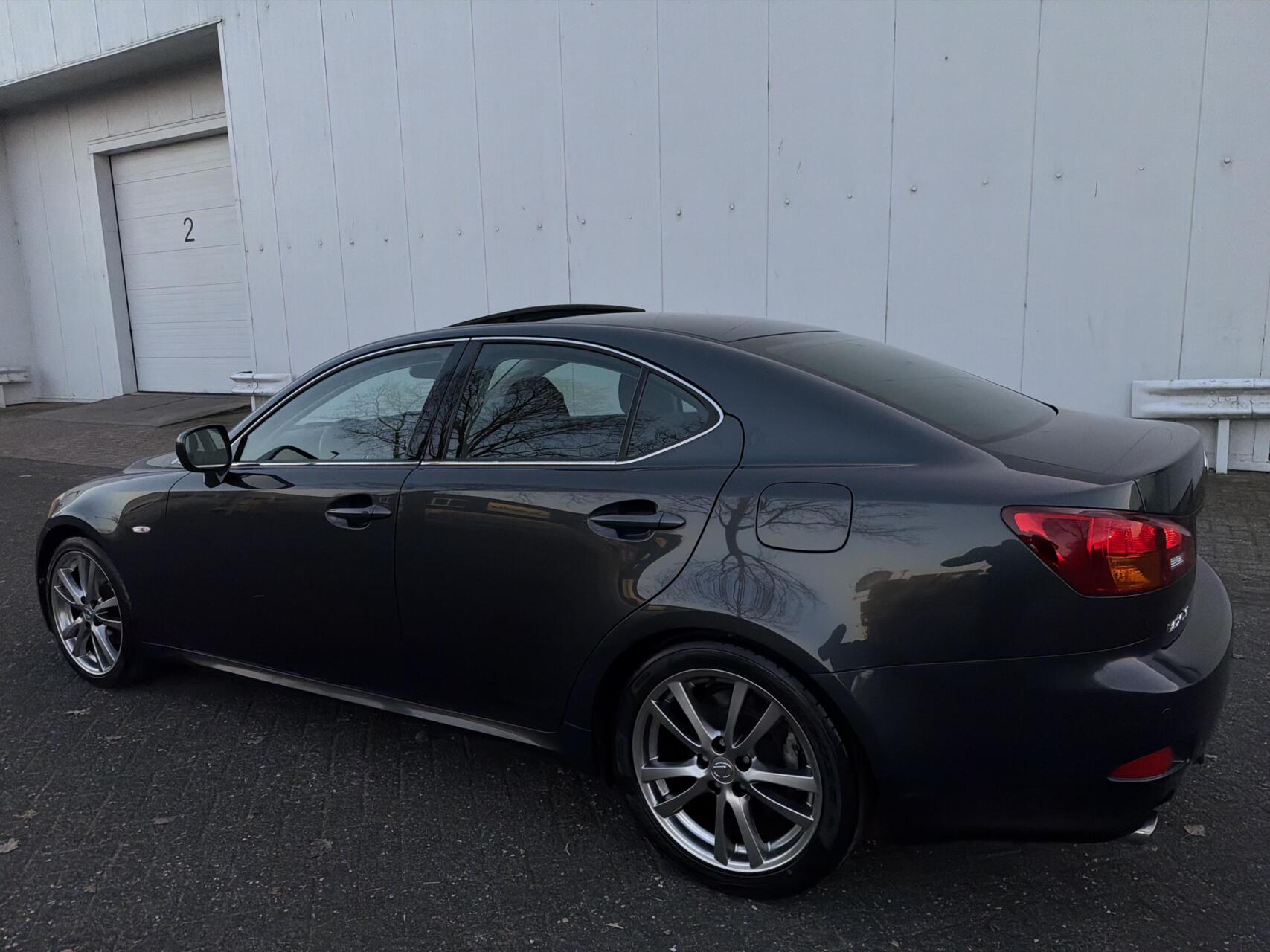 Foto van Lexus Lexus Is250