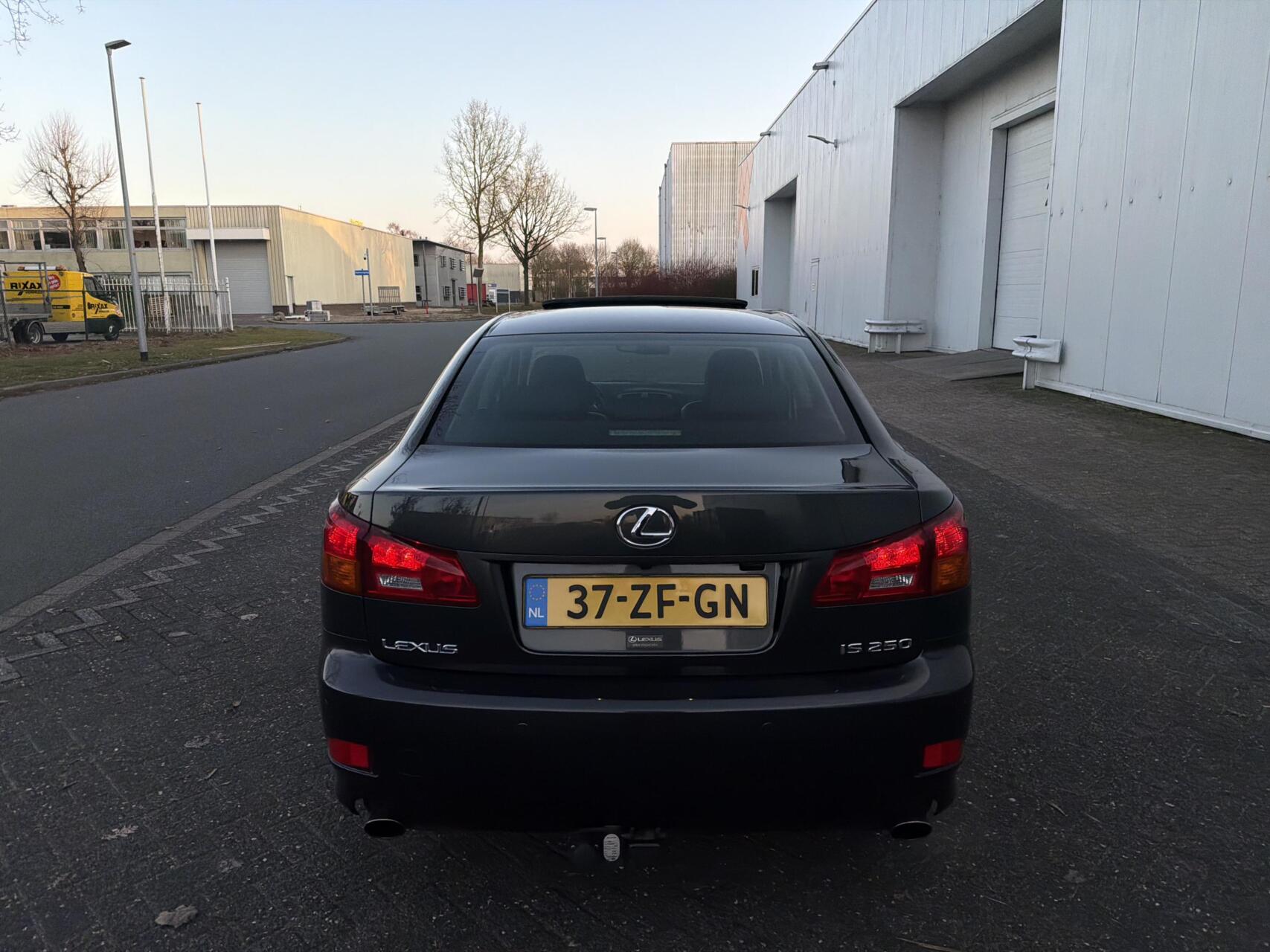 Foto van Lexus Lexus Is250