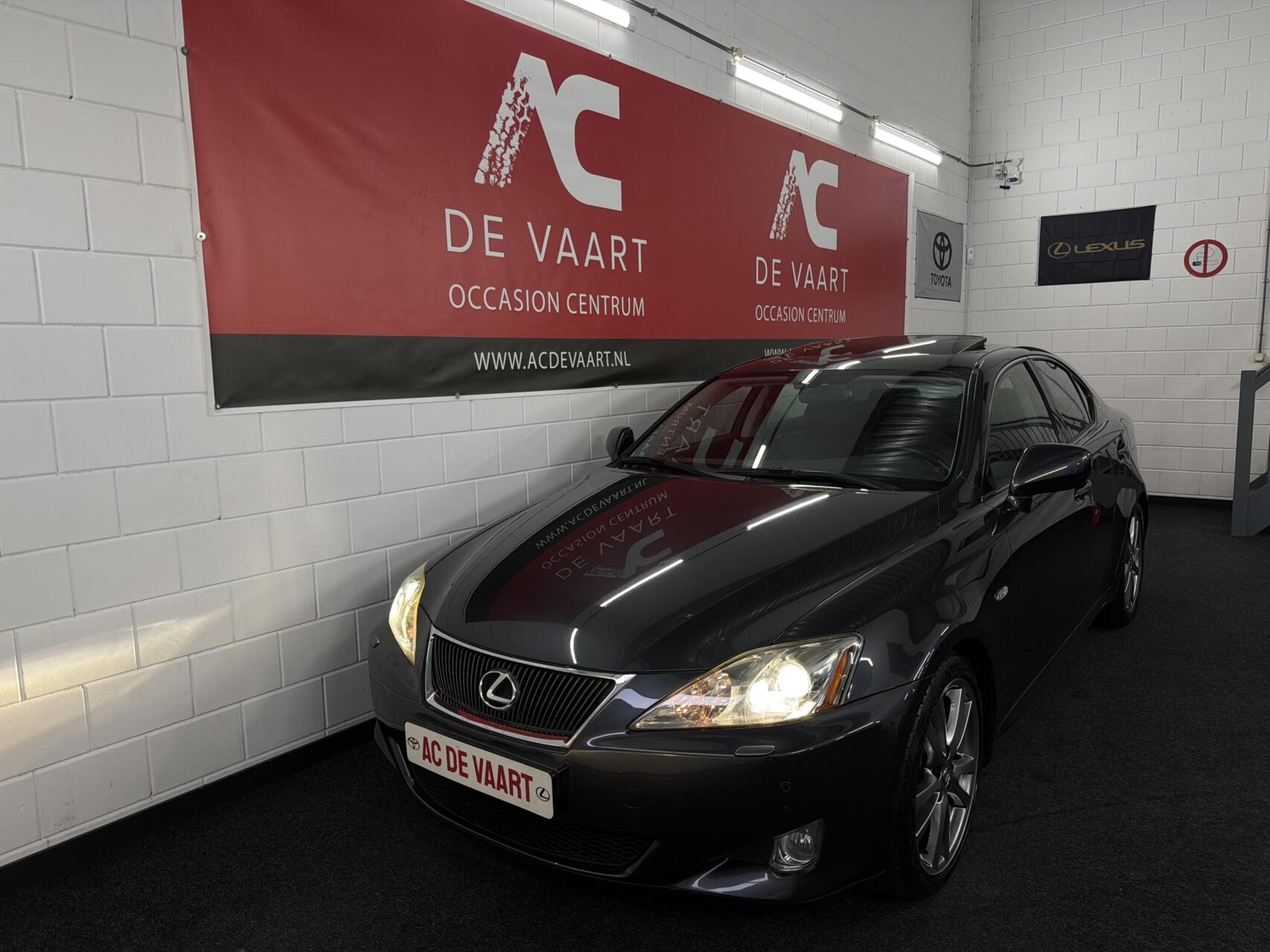 Foto van Lexus Lexus Is250