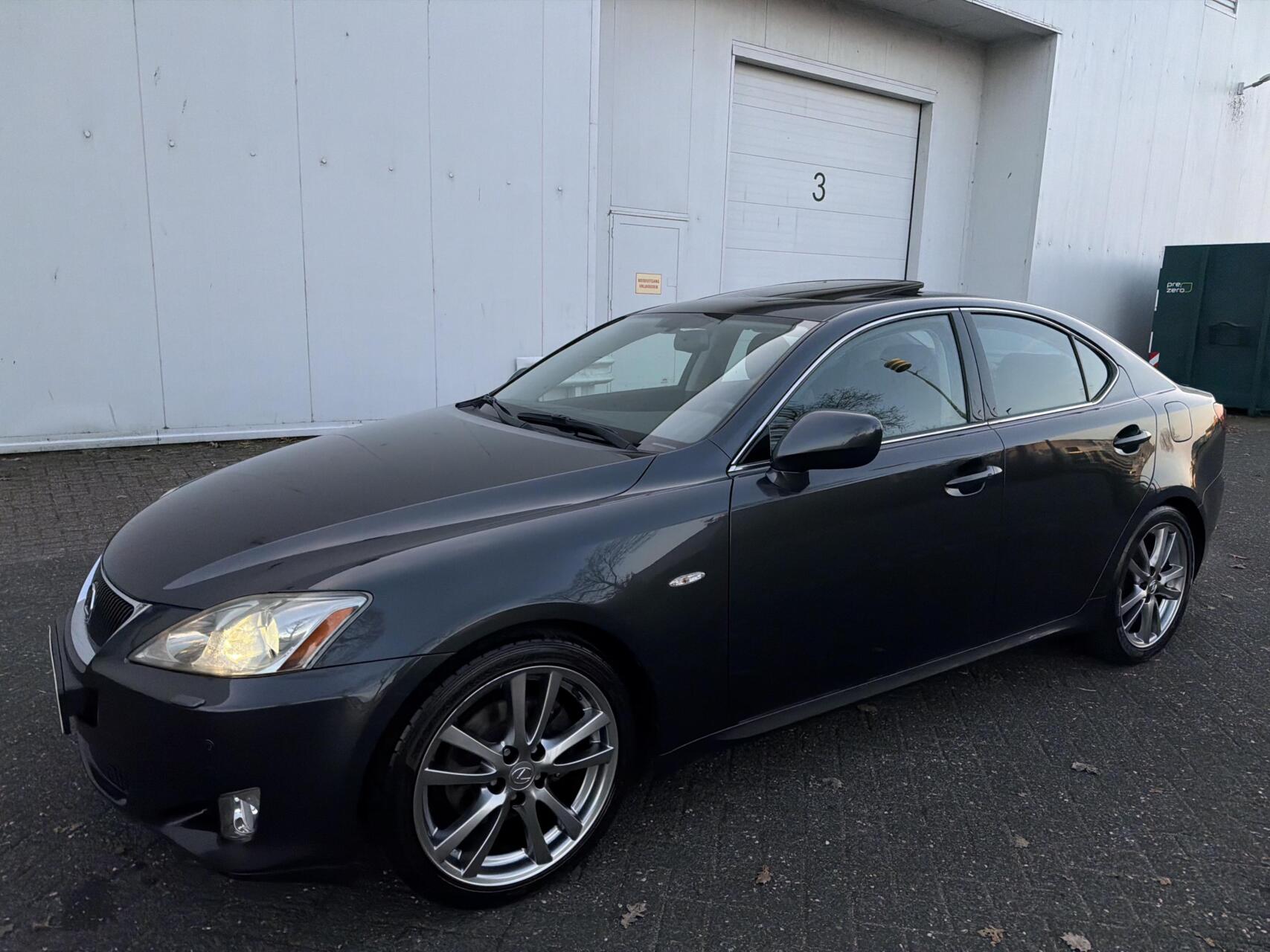 Foto van Lexus Lexus Is250