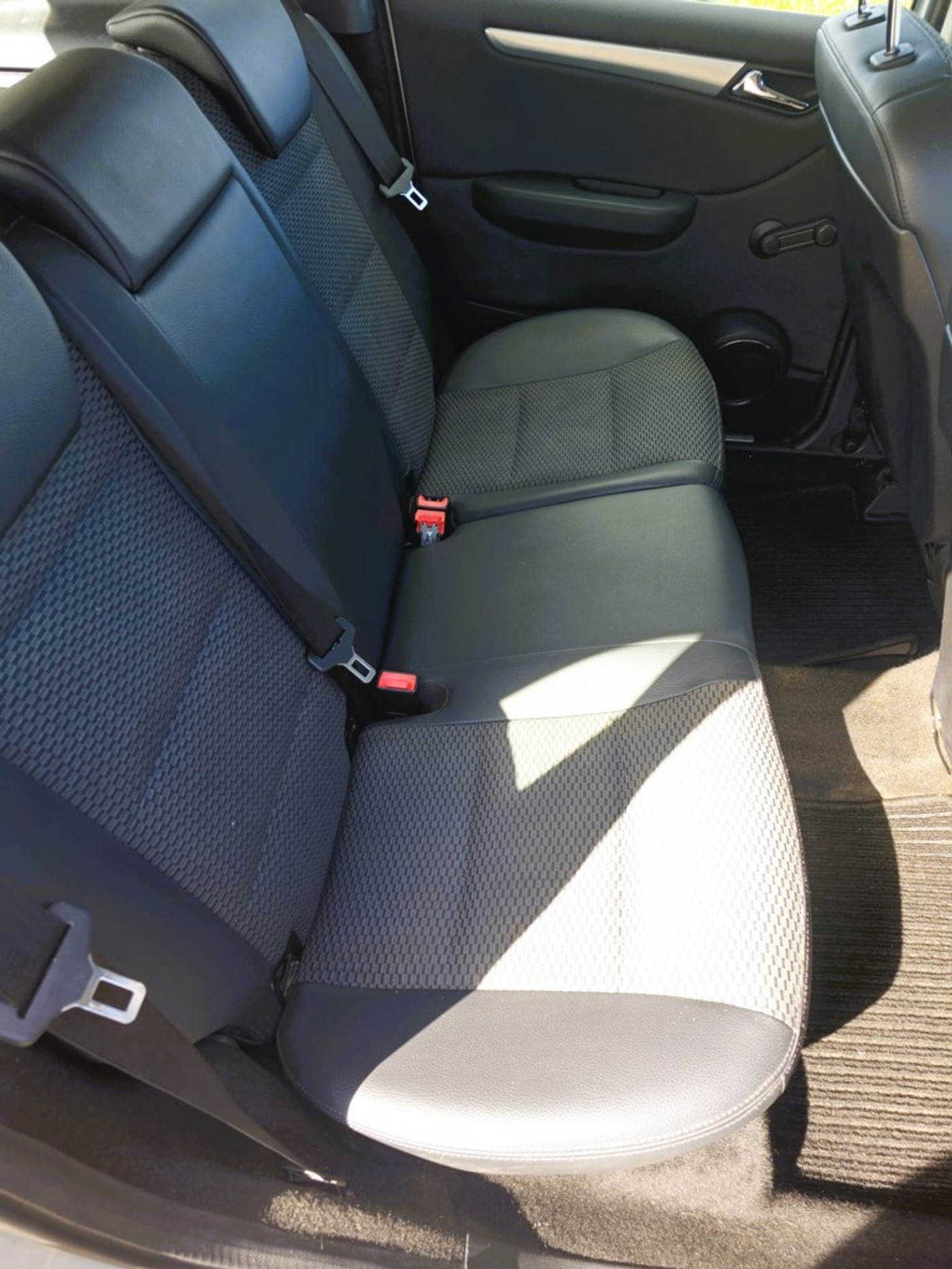 Foto van Mercedes-Benz B 160