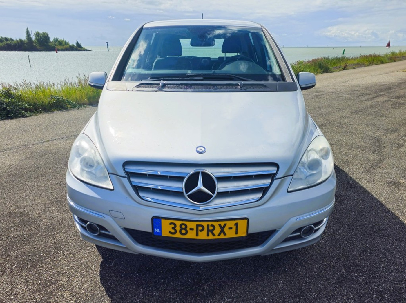 Foto van Mercedes-Benz B 160