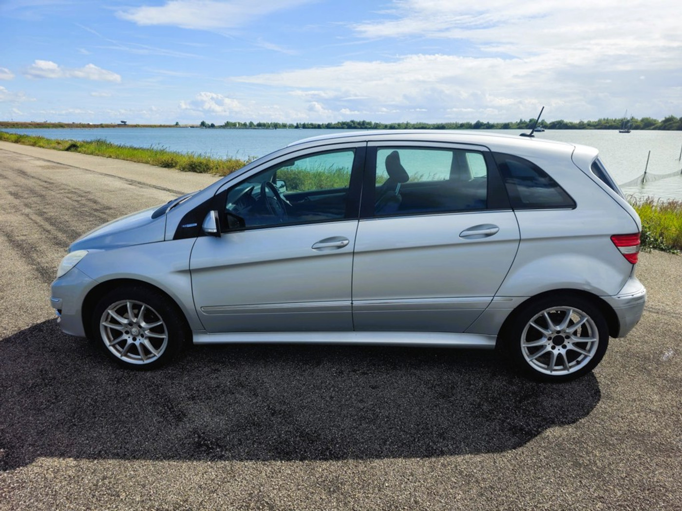 Foto van Mercedes-Benz B 160
