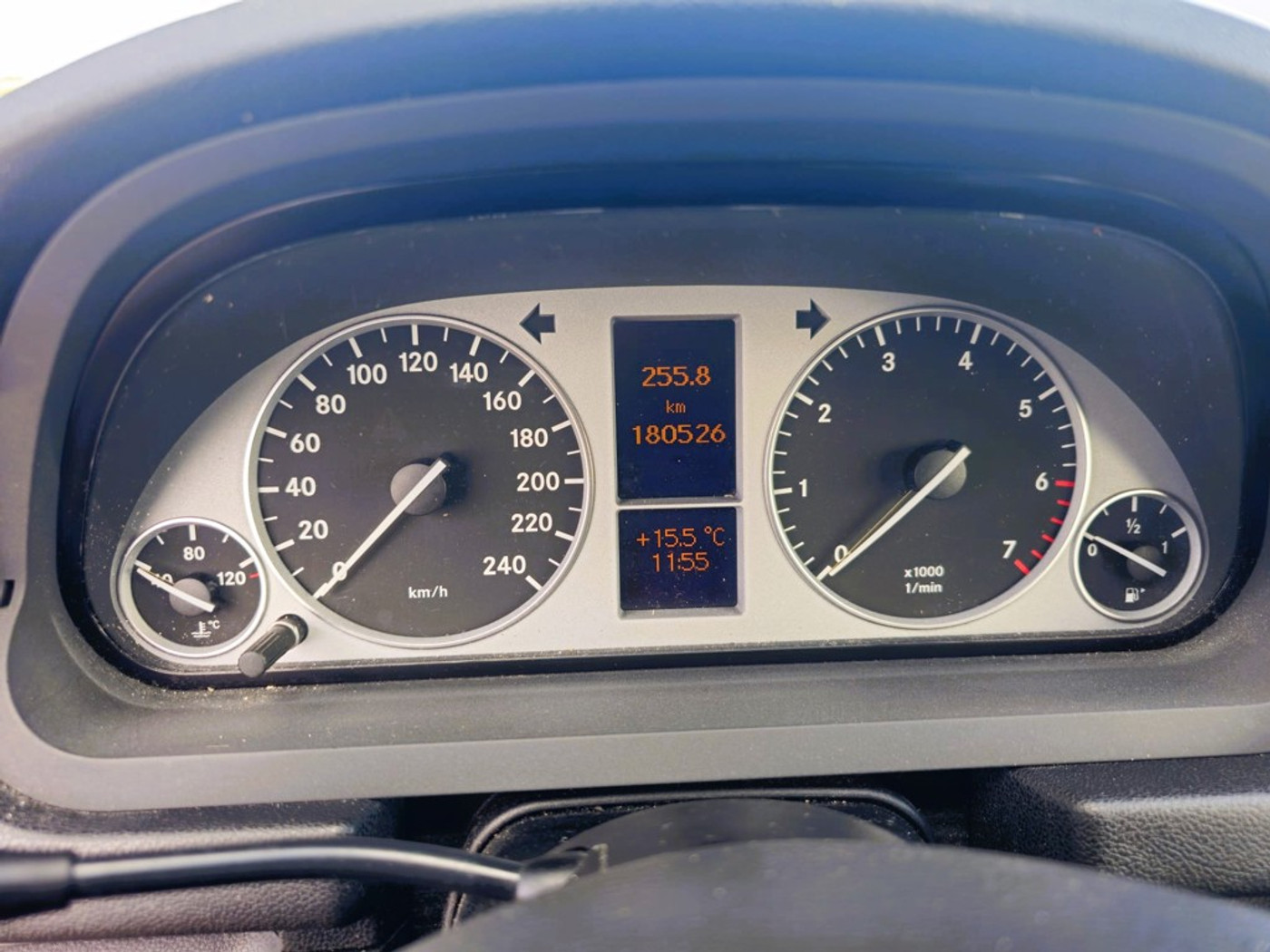 Foto van Mercedes-Benz B 160