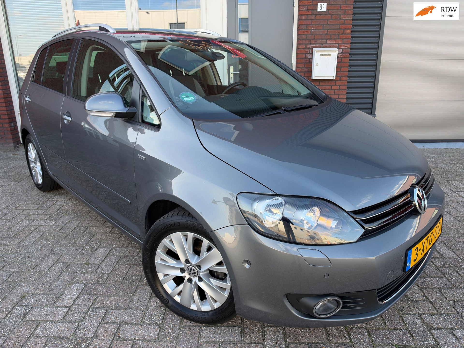 Volkswagen Golf Plus 1.2 TSI Highline BlueMotion / Navi / PDC / Park Assist / Stoelverw 2013 - voorkant