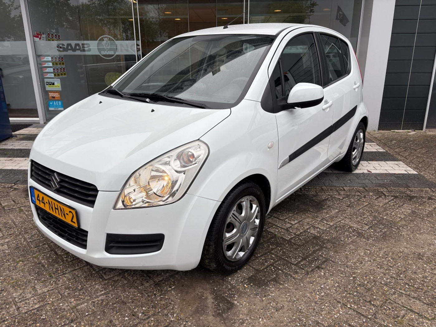 Suzuki Splash 1.2 Comfort 2010 - voorkant