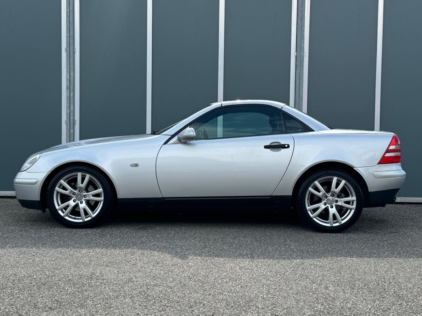 Foto van Mercedes-Benz SLK 230 Kompressor