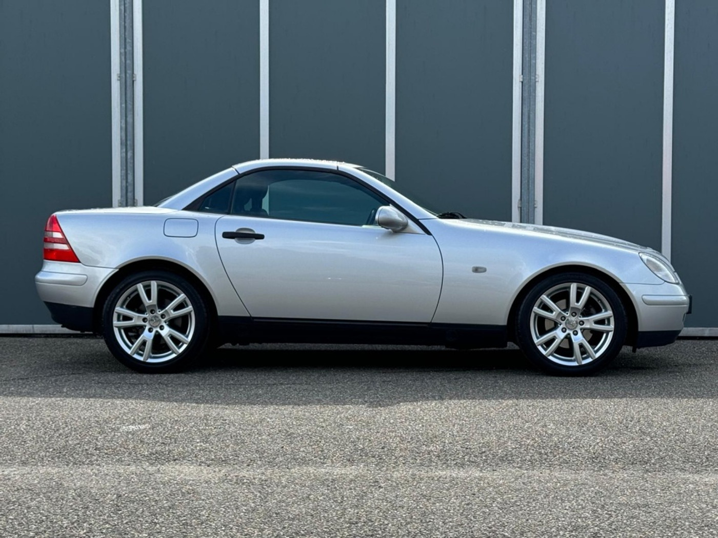 Foto van Mercedes-Benz SLK 230 Kompressor
