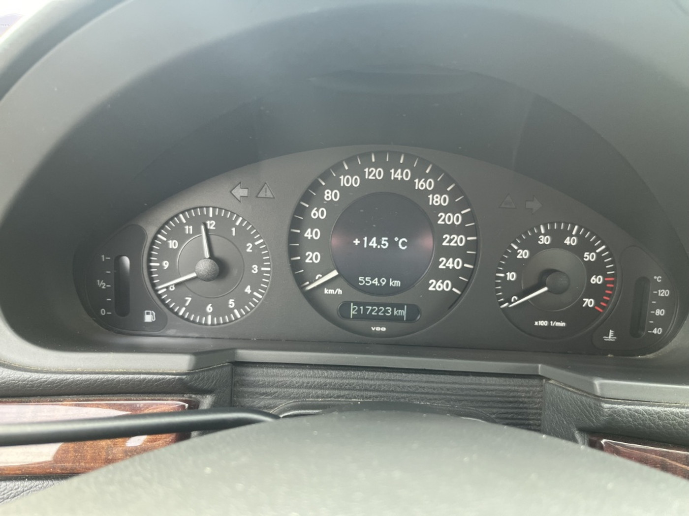Foto van Mercedes-Benz E 320