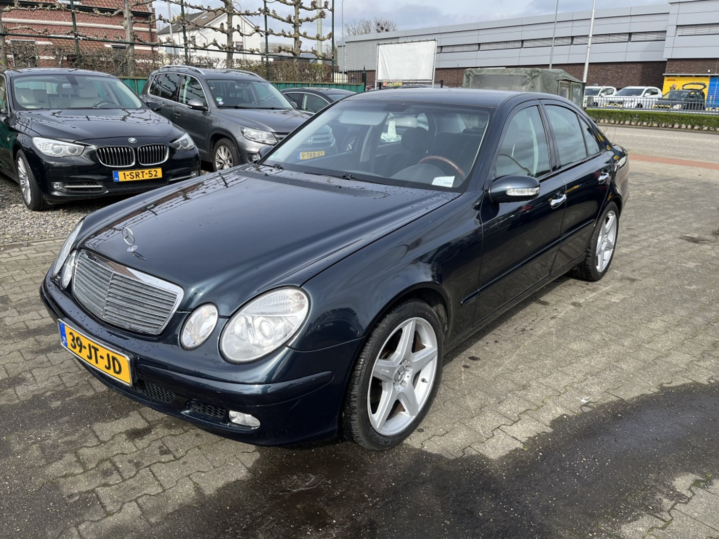 Foto van Mercedes-Benz E 320