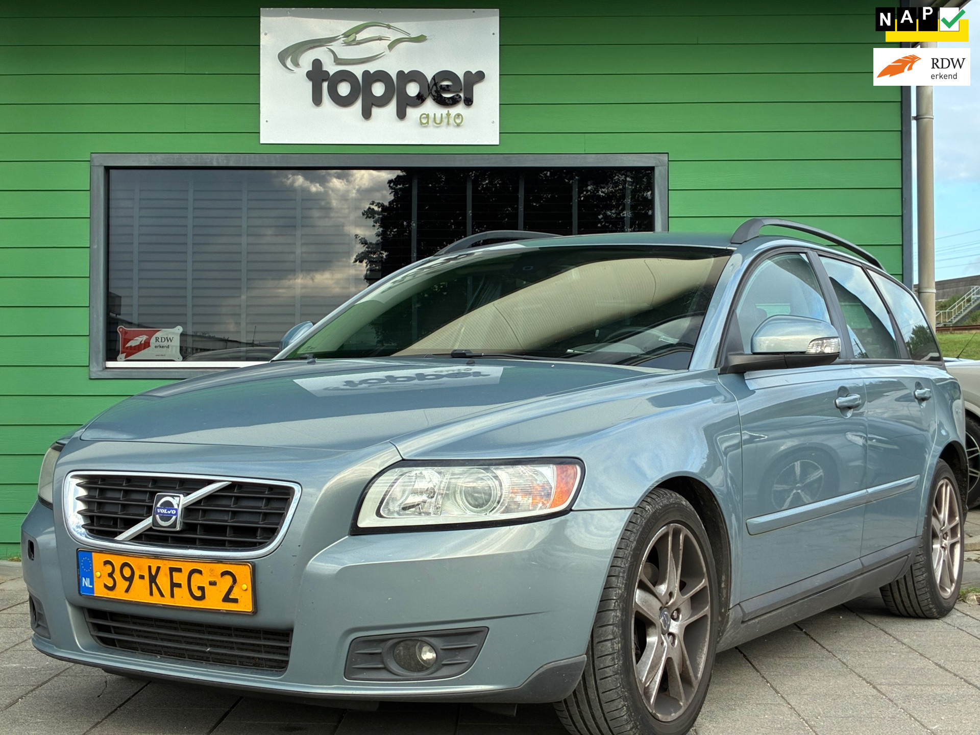 Volvo V50 1.6D S/S Sport|EXPORT|2e Eigenaar|CruiseControl|Arico|Trekhaak|NAP| 2009 - voorkant