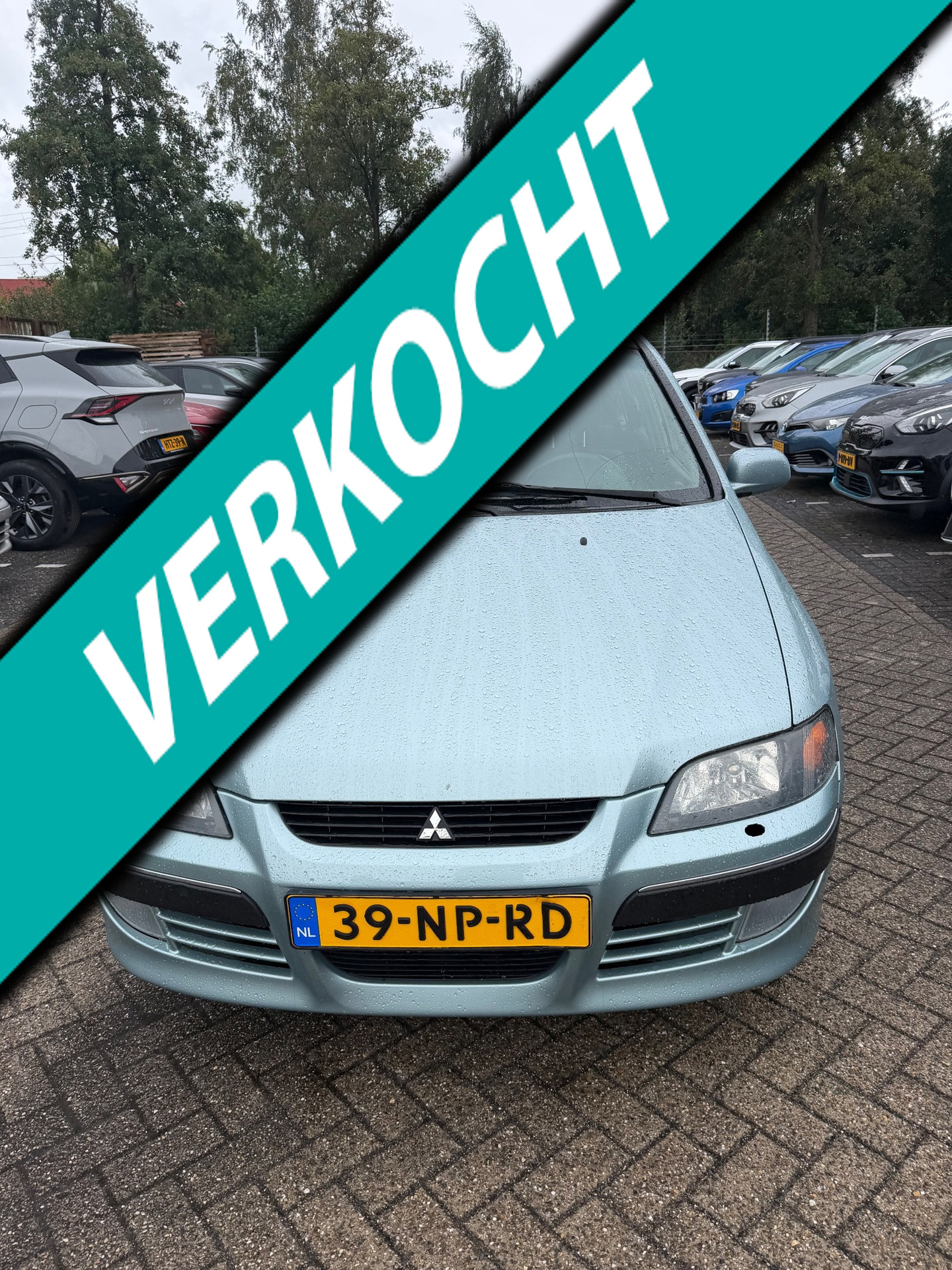 Mitsubishi Space Star 1.6 Shogun SE 2004 - voorkant