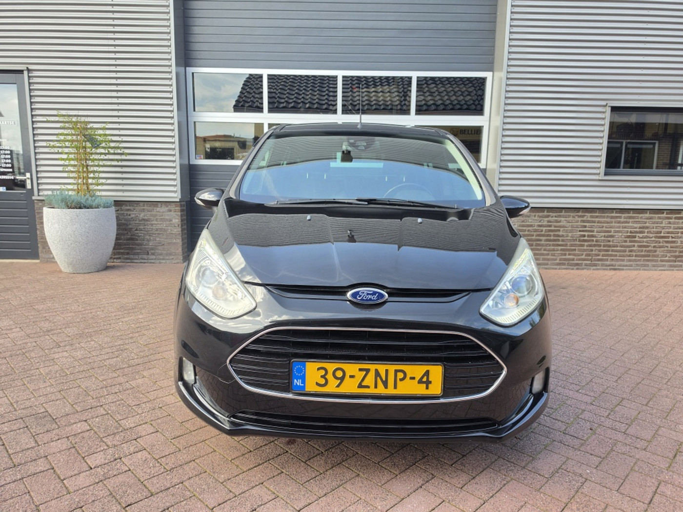 Foto van Ford B-max