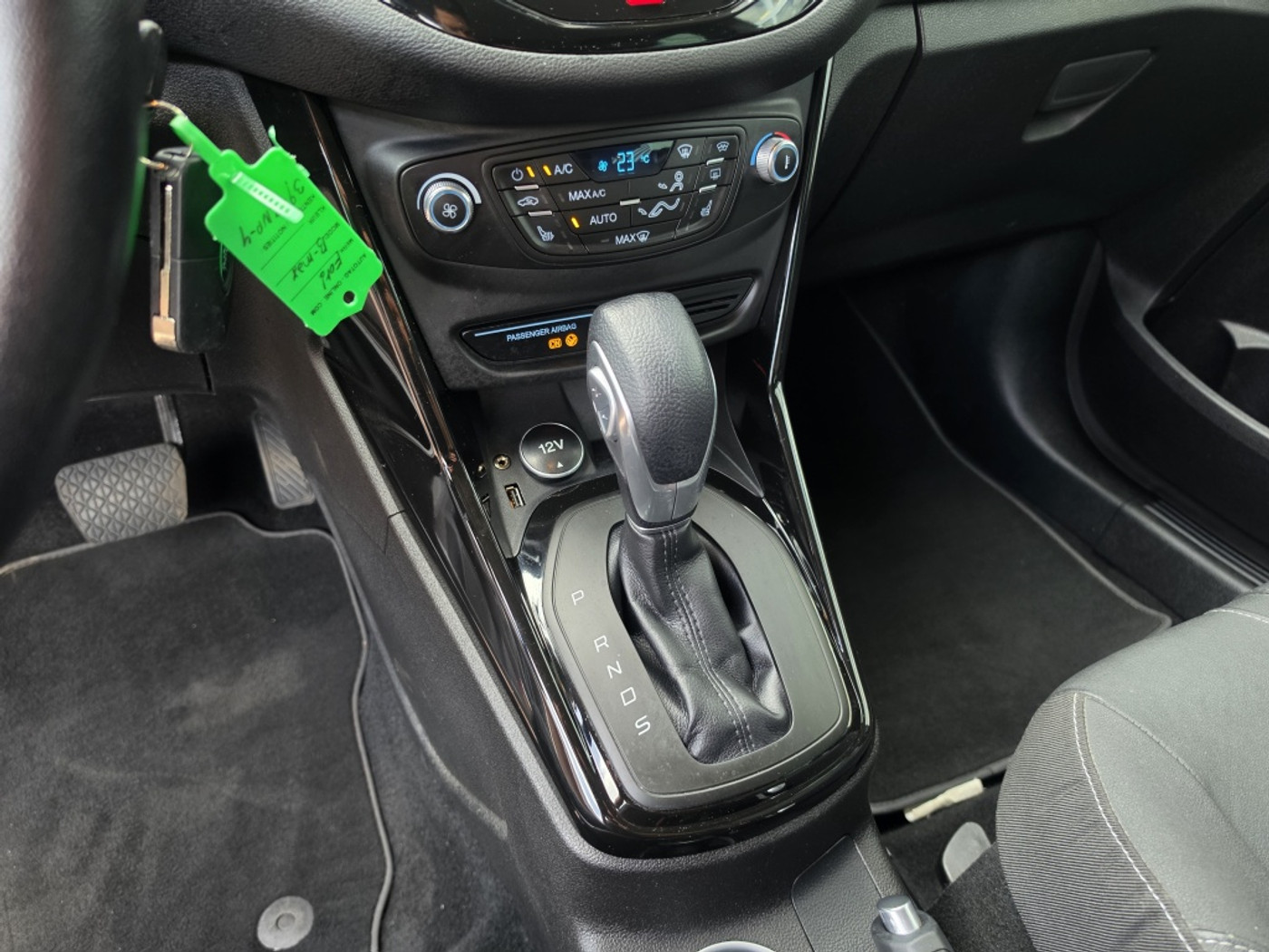 Foto van Ford B-max