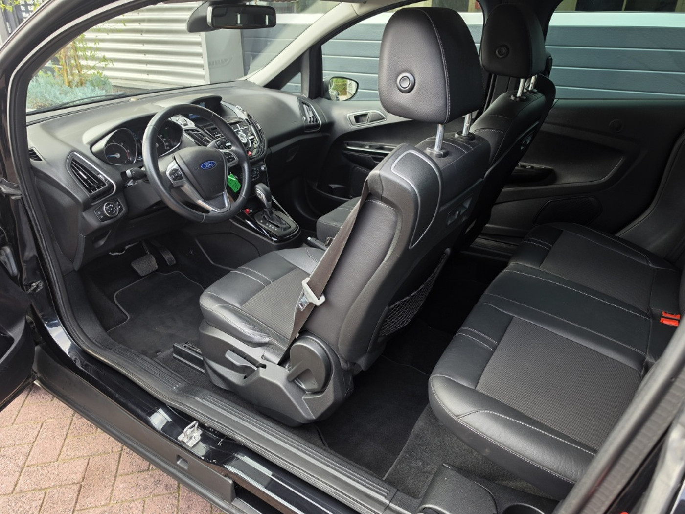 Foto van Ford B-max