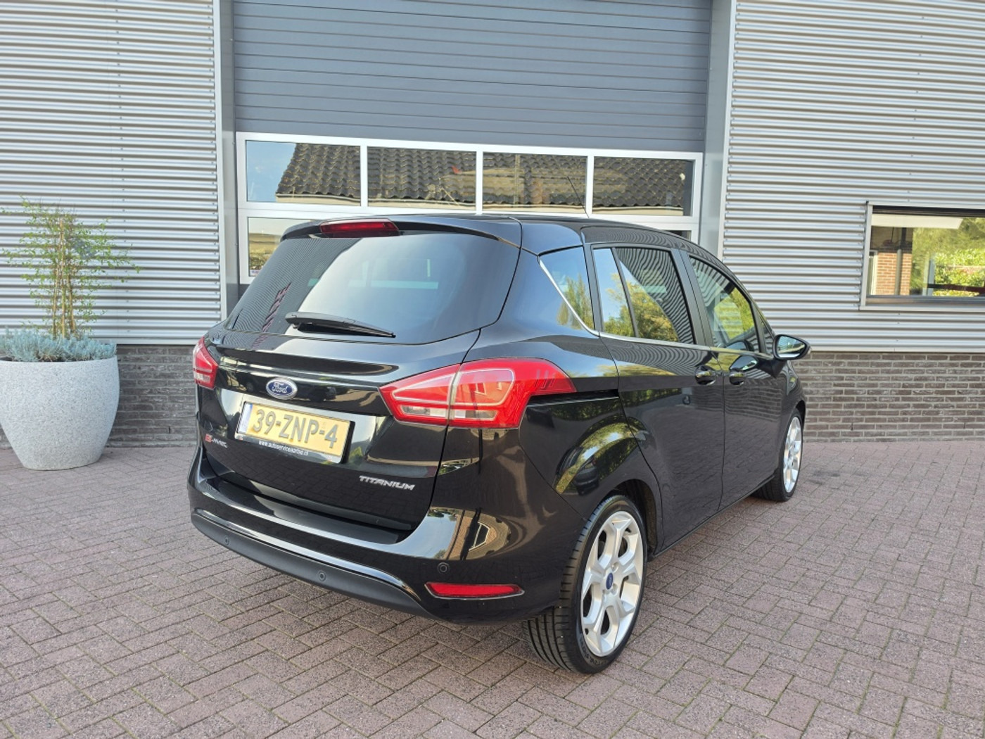 Foto van Ford B-max