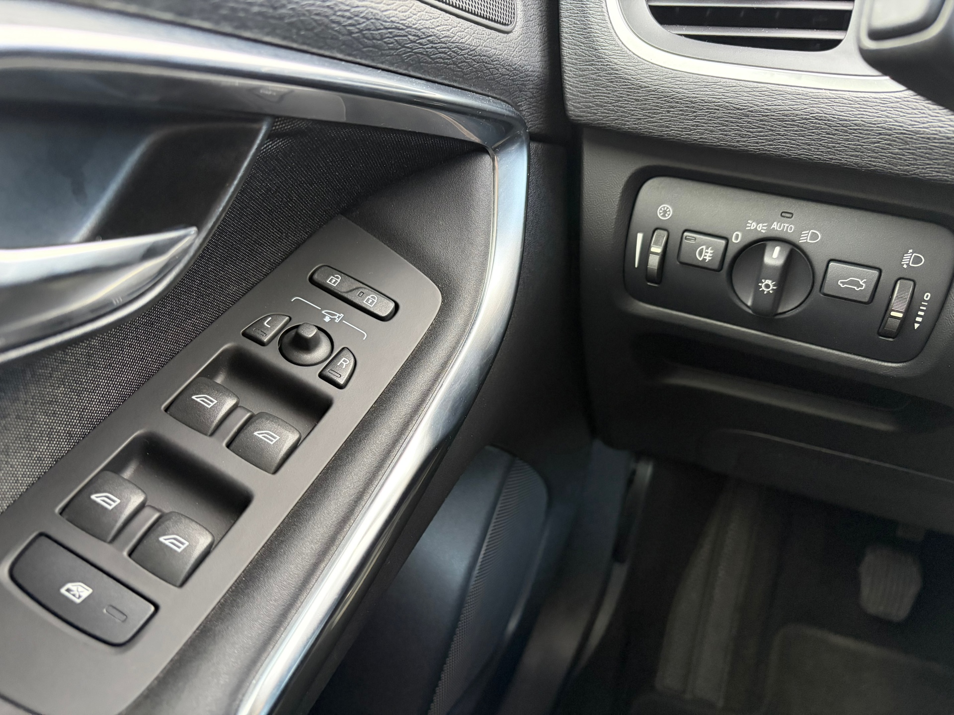 Foto van Volvo V40 Cross Country