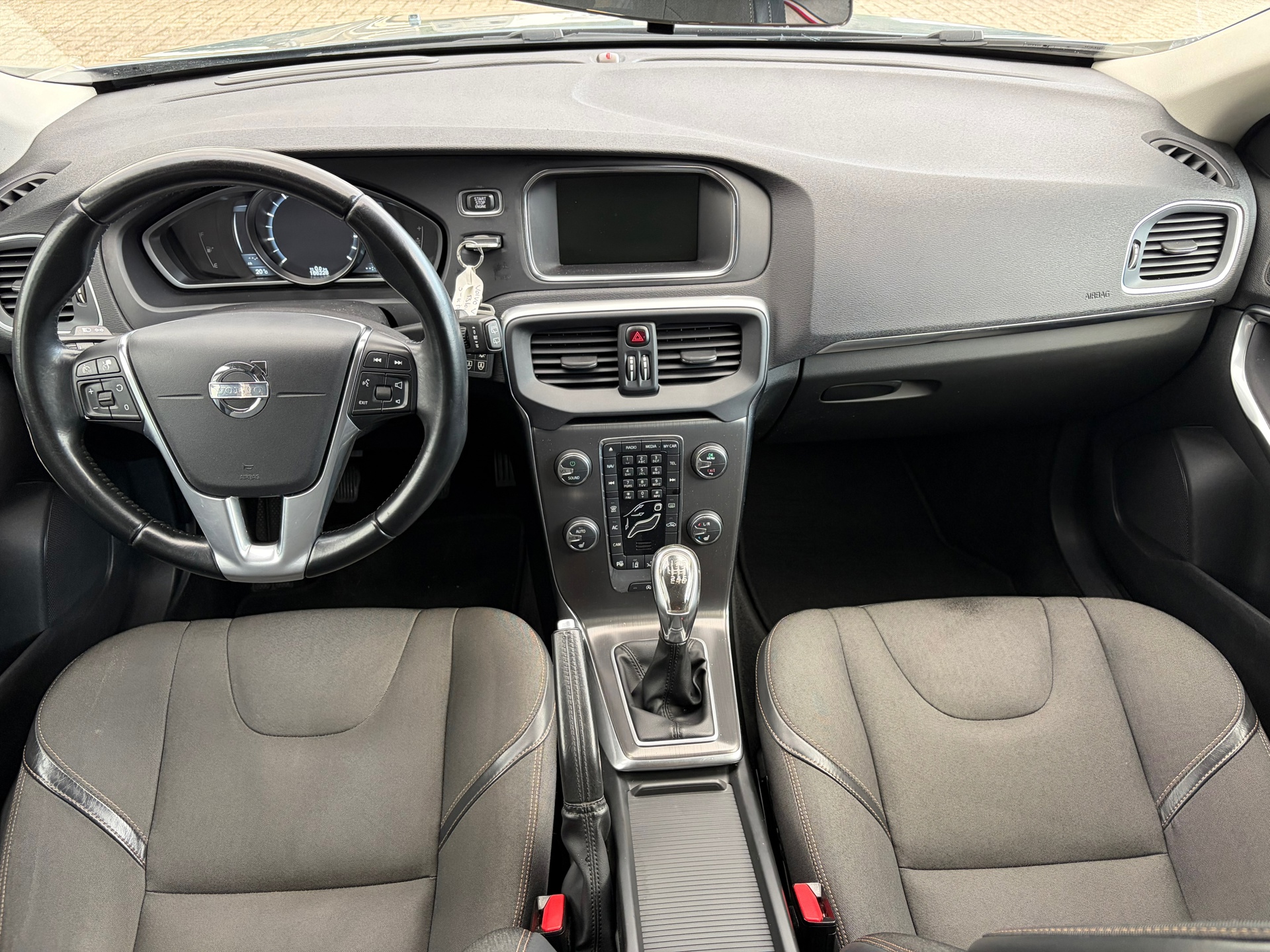 Foto van Volvo V40 Cross Country