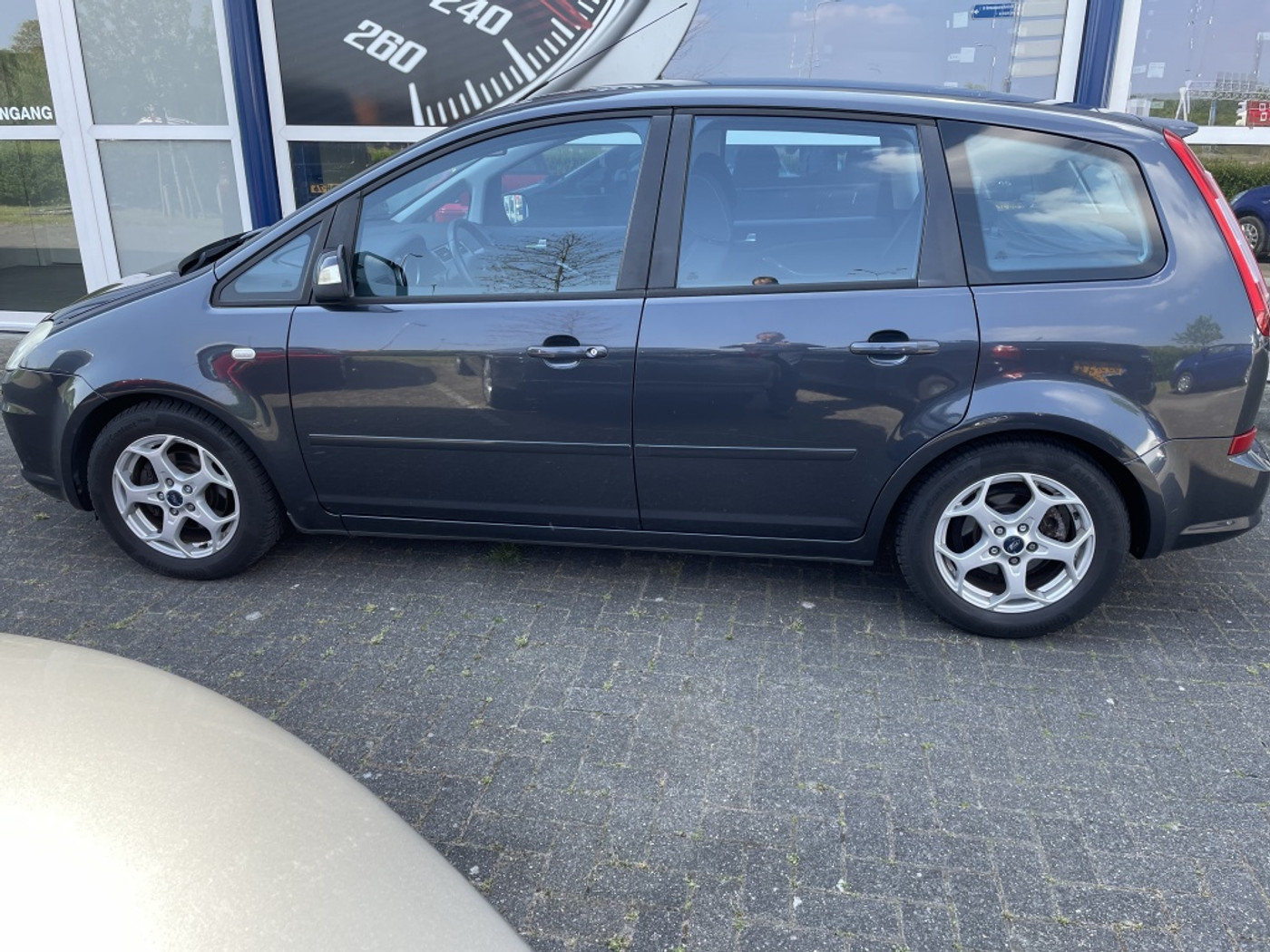 Foto van Ford C-max