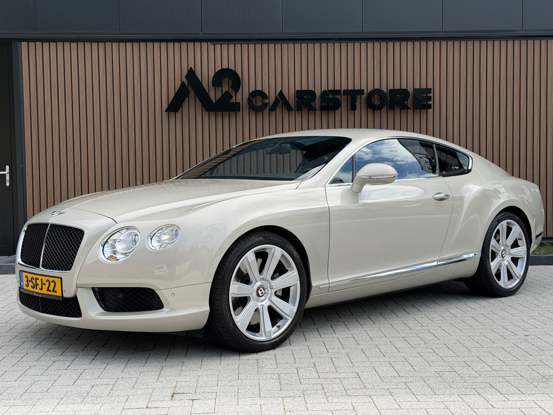 Foto van Bentley Bentley Continental GT V8