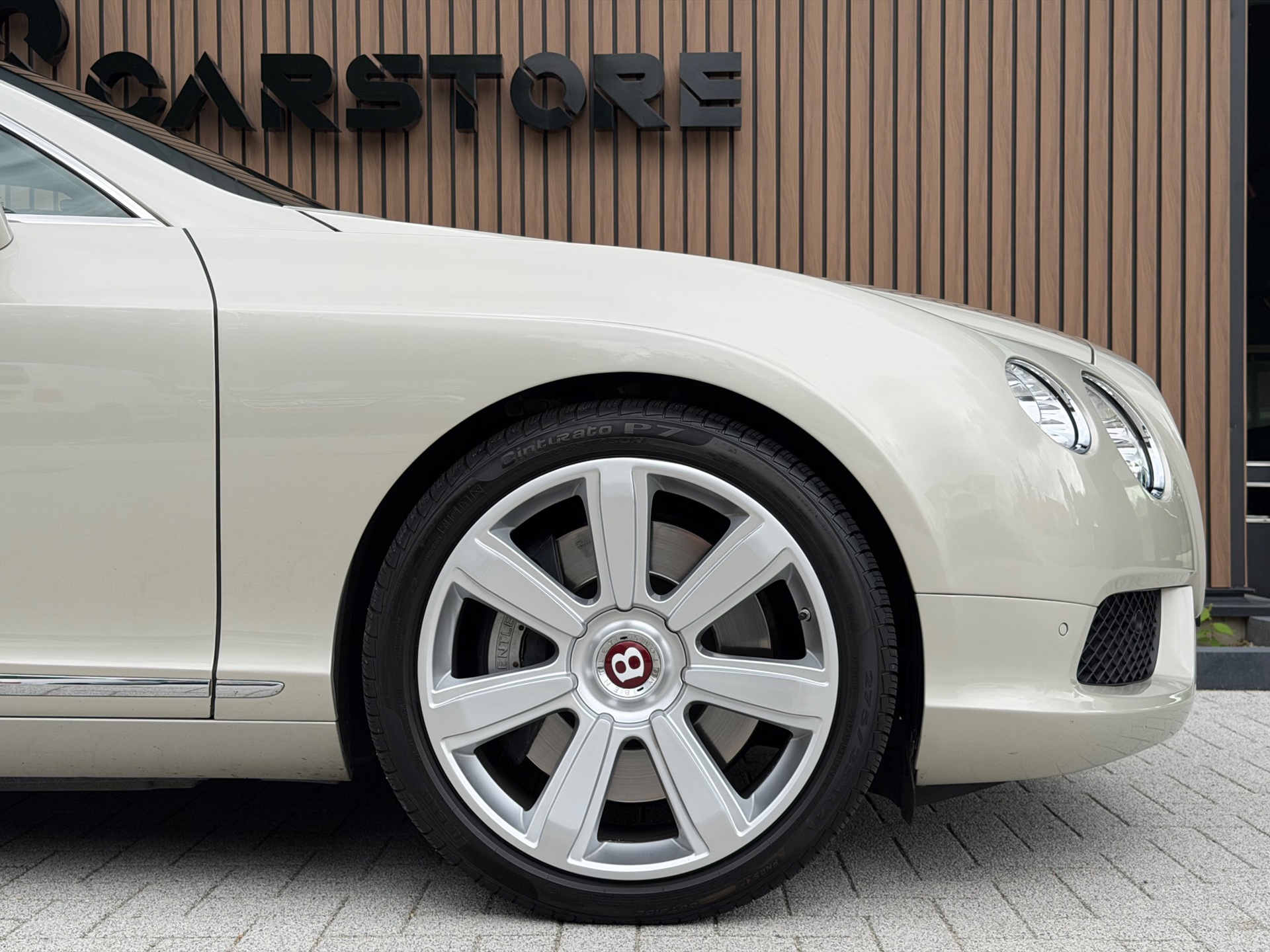 Foto van Bentley Bentley Continental GT V8