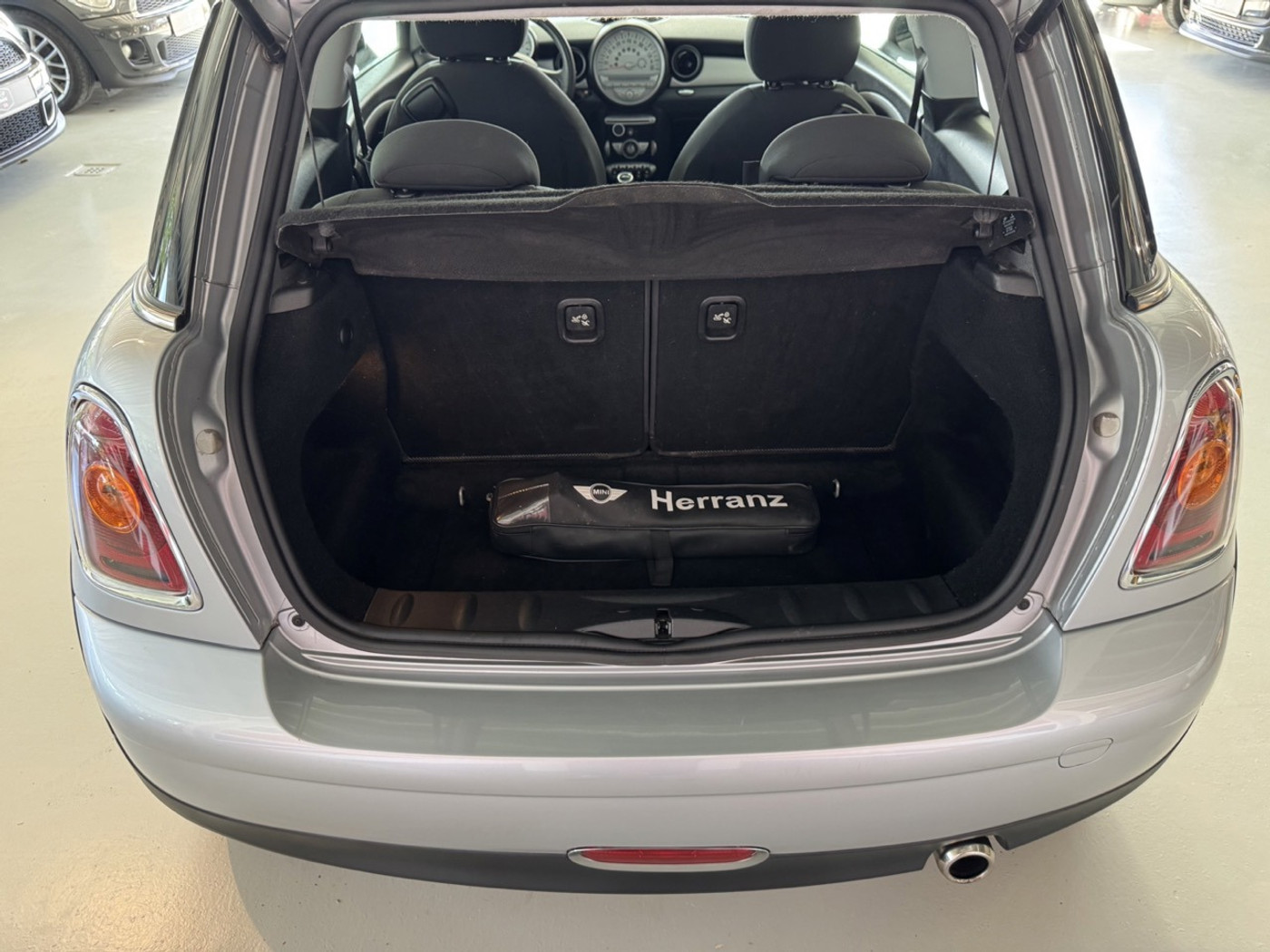 Foto van Mini One