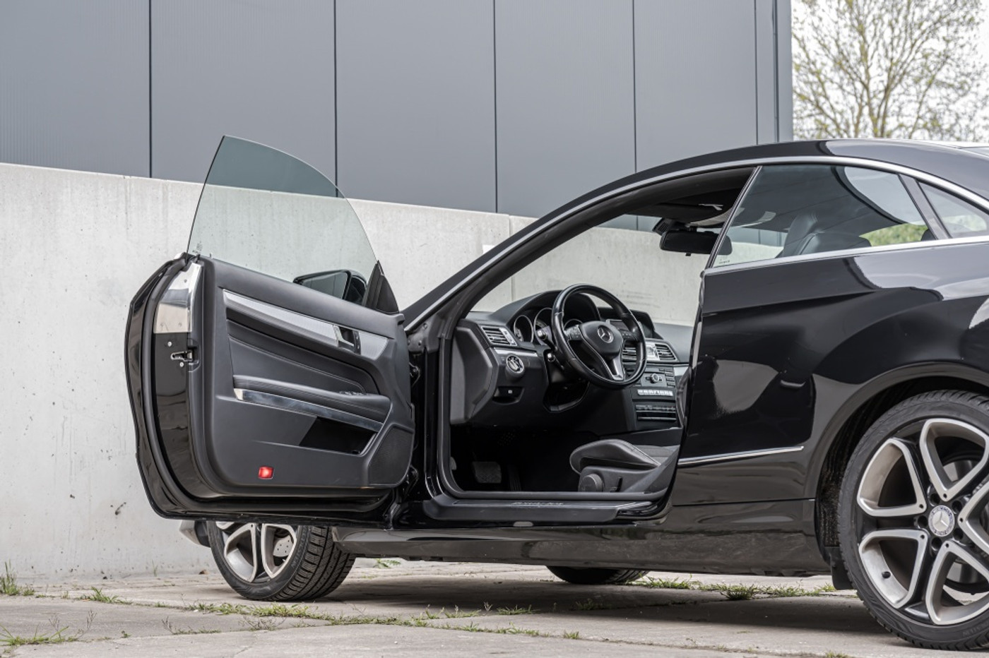 Foto van Mercedes-Benz E 200