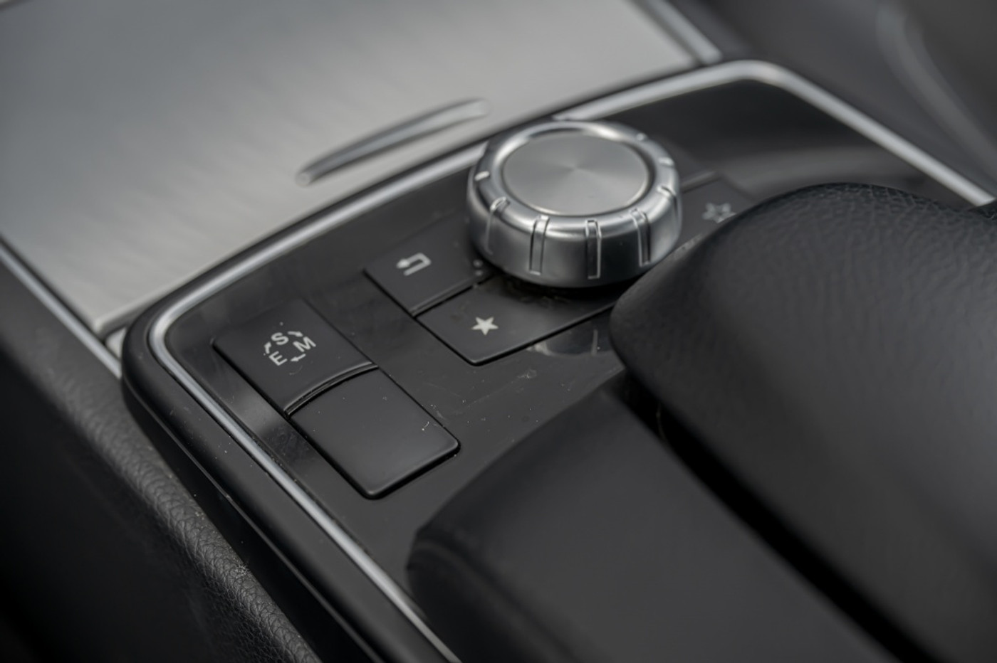 Foto van Mercedes-Benz E 200