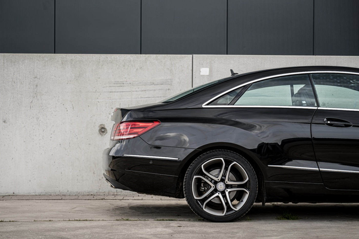 Foto van Mercedes-Benz E 200