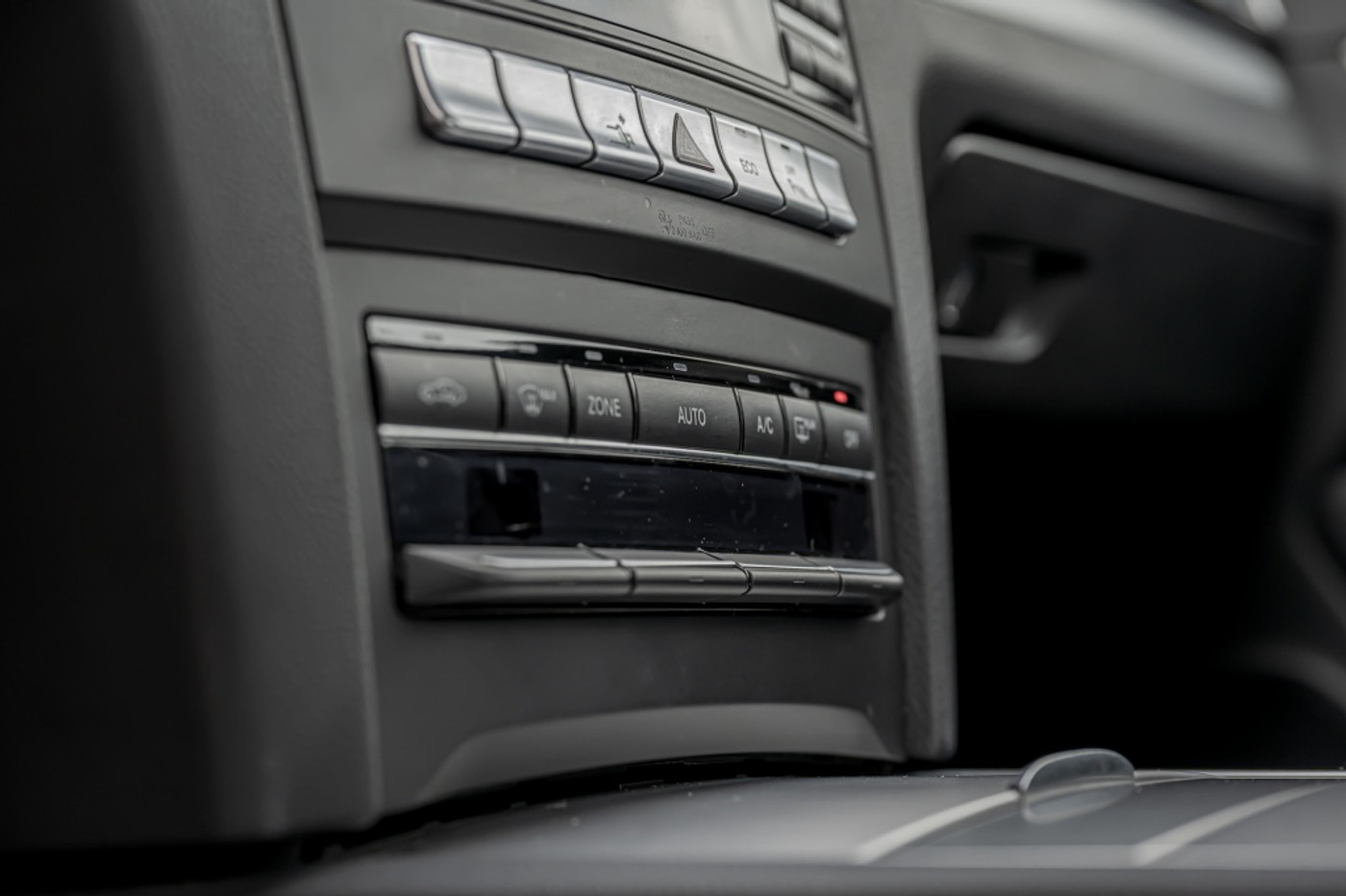 Foto van Mercedes-Benz E 200