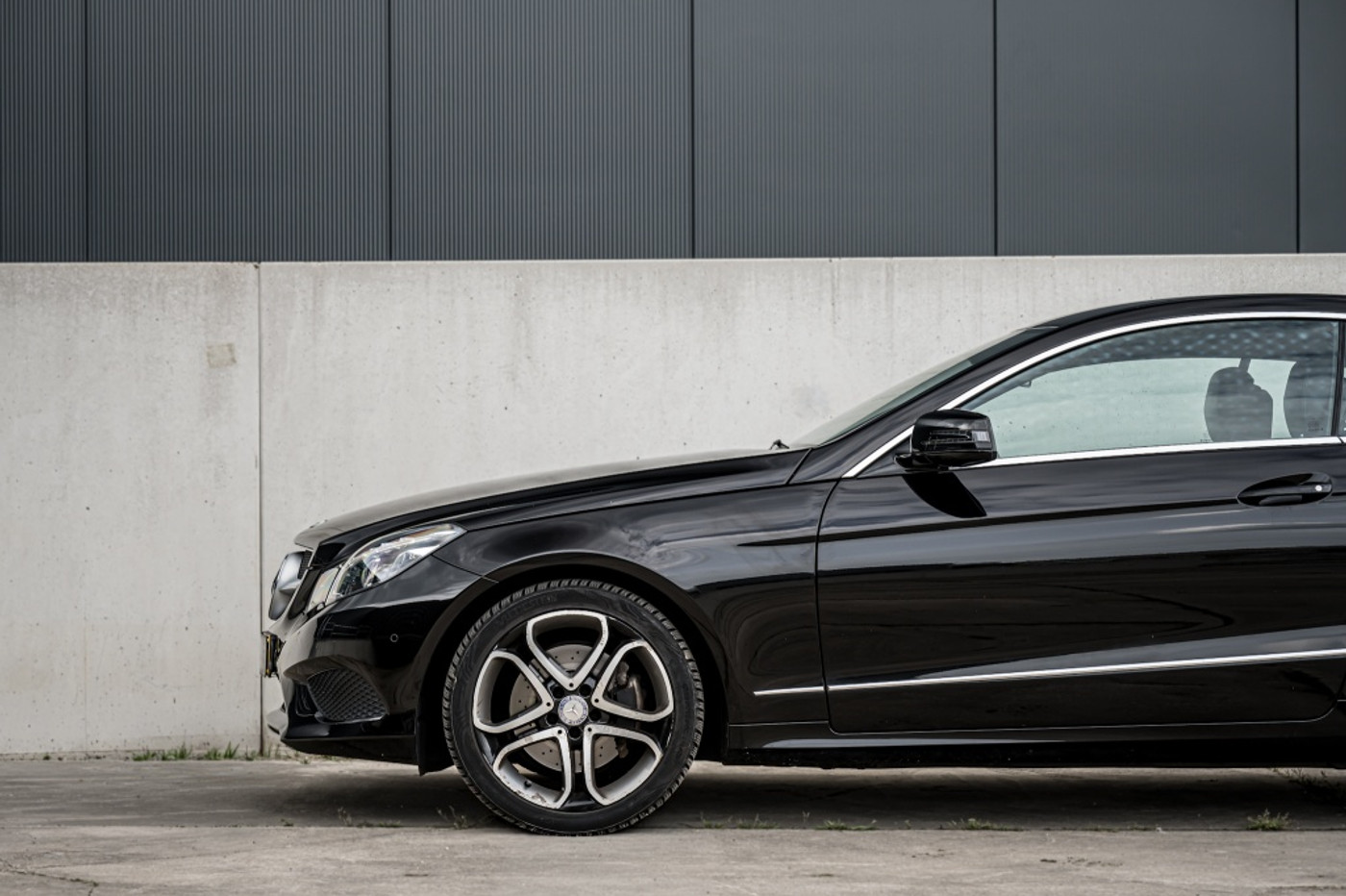 Foto van Mercedes-Benz E 200