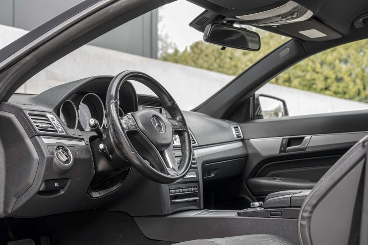 Foto van Mercedes-Benz E 200