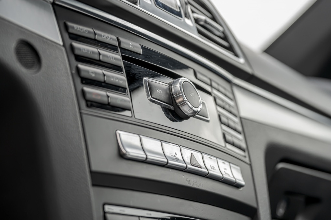 Foto van Mercedes-Benz E 200